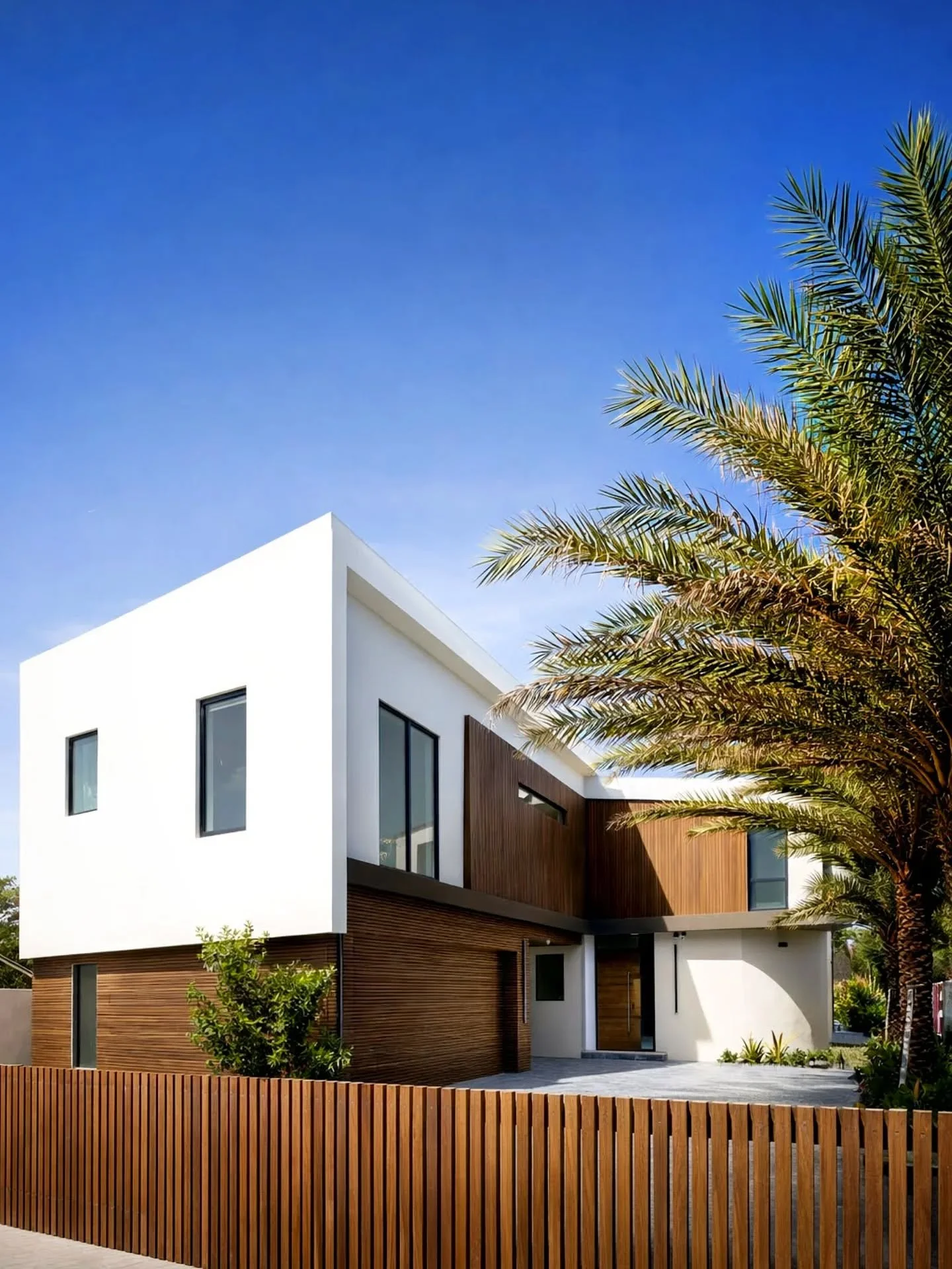 New construction residence in Lake Worth Beach, completed early  2025. 🌴

This side-yard inspired plan creates private courtyards both in the rear and front of property, while allowing daylight &amp; cross ventilation to reach all spaces of the home