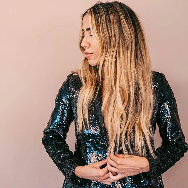 Guess what?! #BrazilianBlowouts are now being offered in both our #Nashville and #30A locations!
Smooth, healthy frizz free hair can be yours for up to 4 months! .
.
Click the link in our bio ⬆️ to schedule!