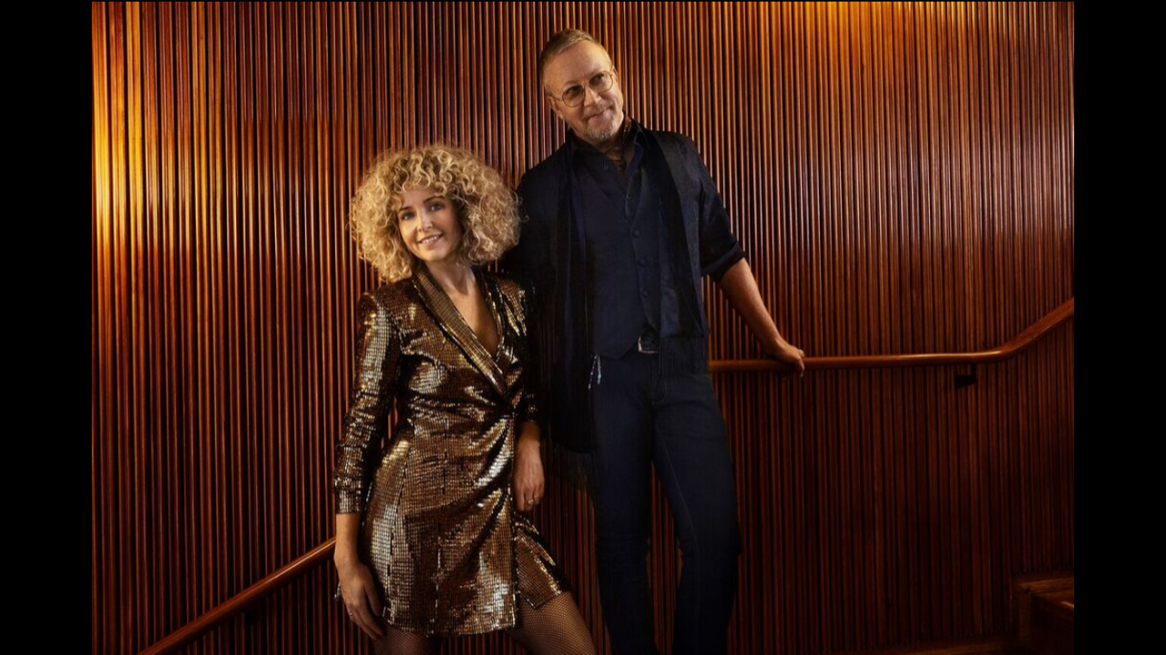 Hush - Popcountry med lidt Malurt i Bægeret