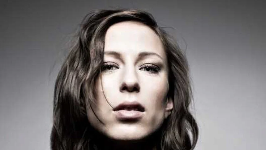 Mathilde Falch: Min sangskrivning hænger 100 pct sammen med, at jeg vil leve