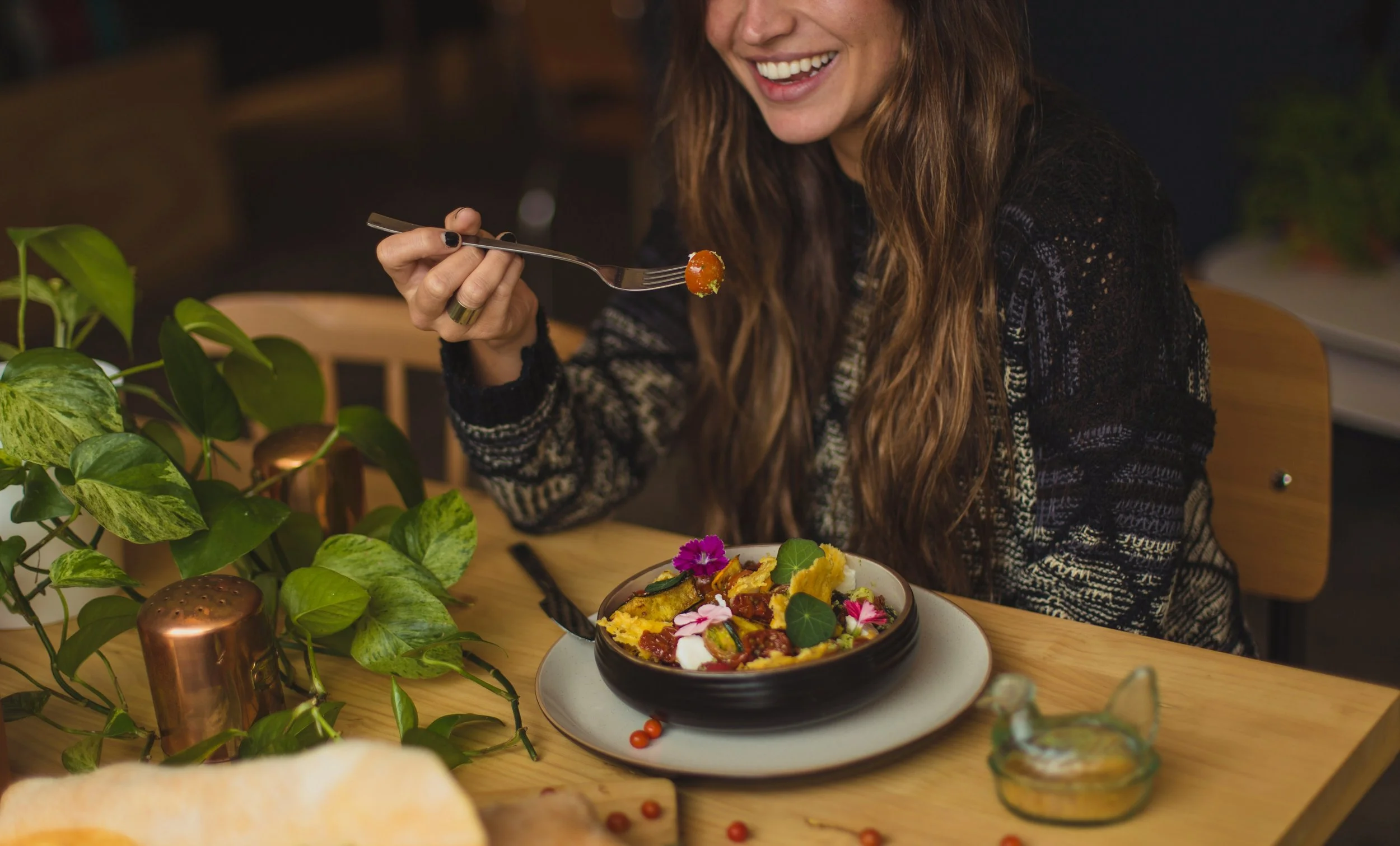 Real vs. Emotional Hunger: What It Means for Your Clean Eating Journey