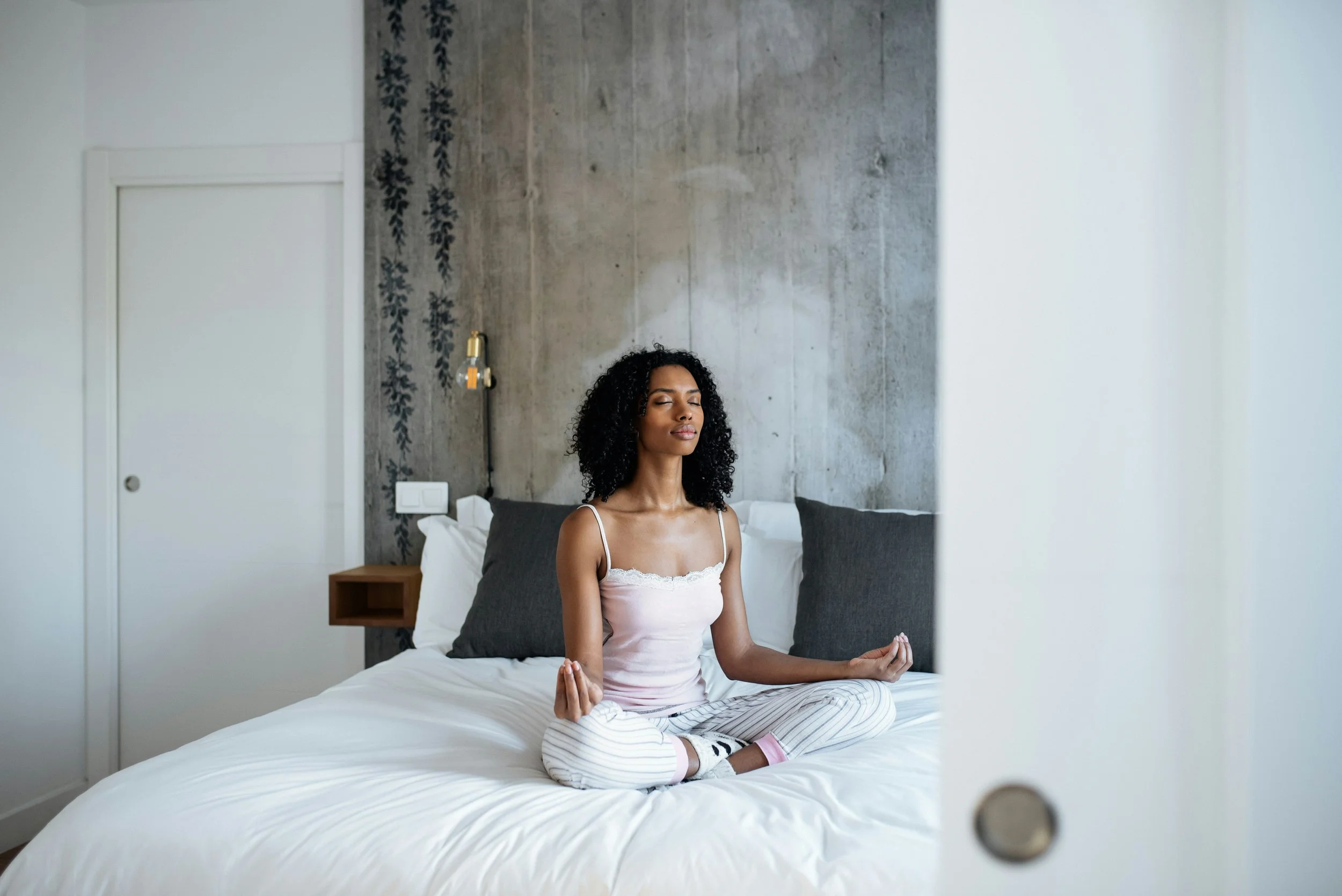 4 Peaceful Ways to Start Your Day with Mindfulness