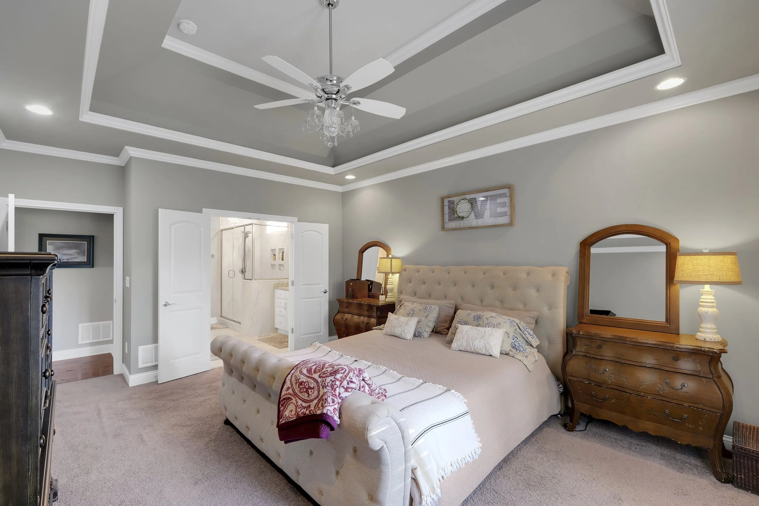 909 Artisan Pkwy.jpg