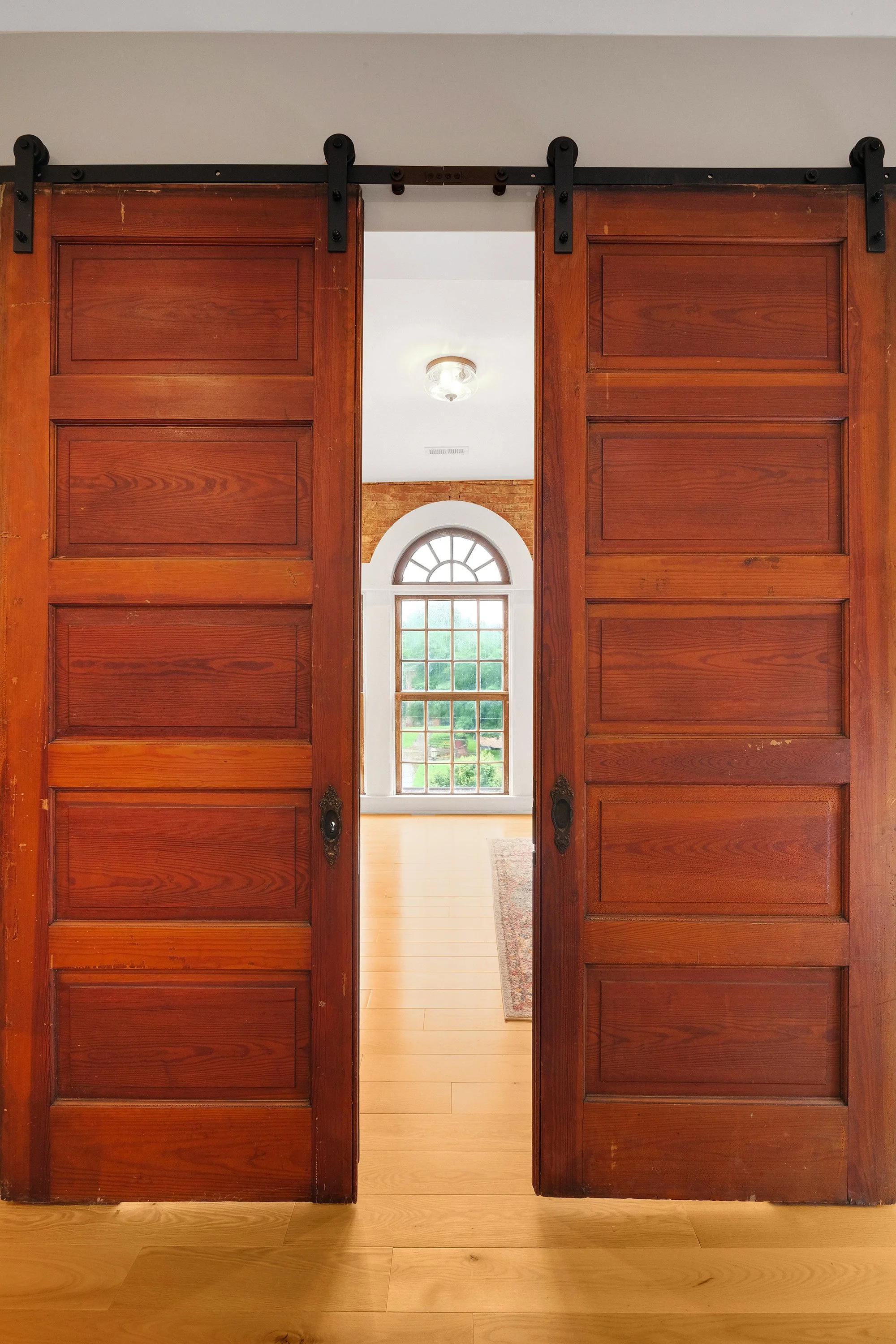 1214 S Brook St 4.jpg