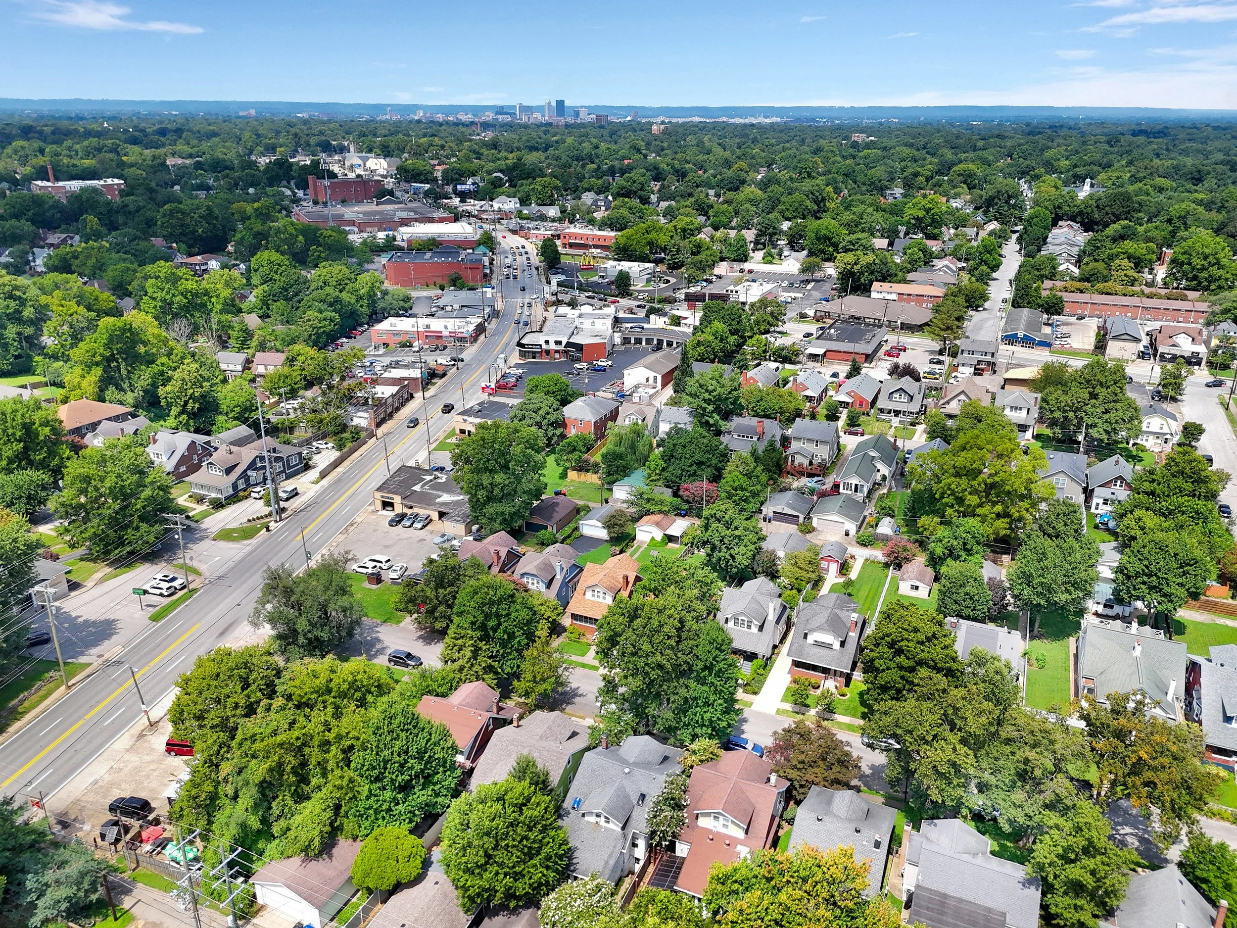2216 Eastview Ave.jpg