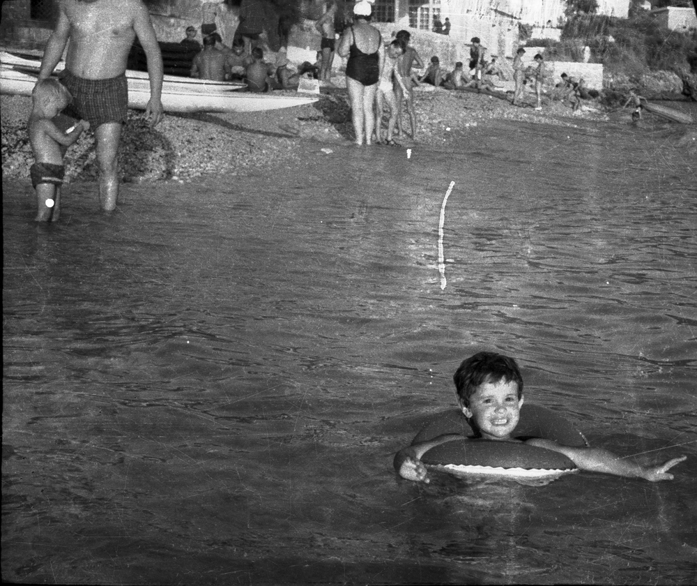 bw00358.jpg