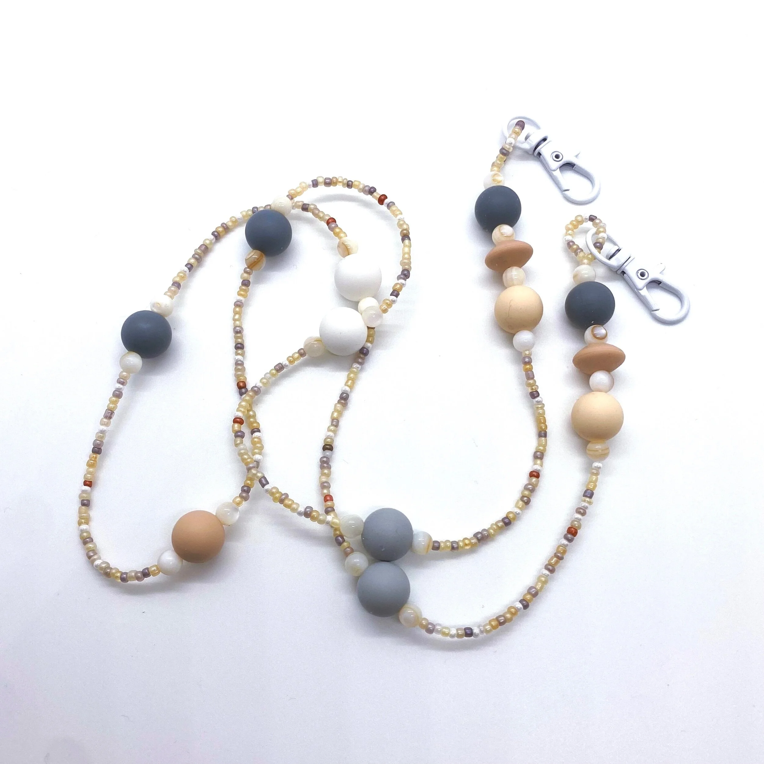 3FD2C0EE-1943-435F-9AFB-EF29669F5ECE