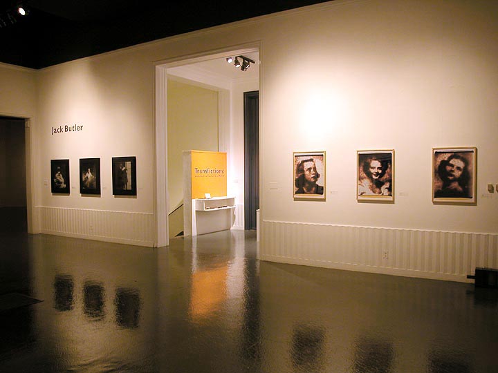 USC Fisher Gallery 2004