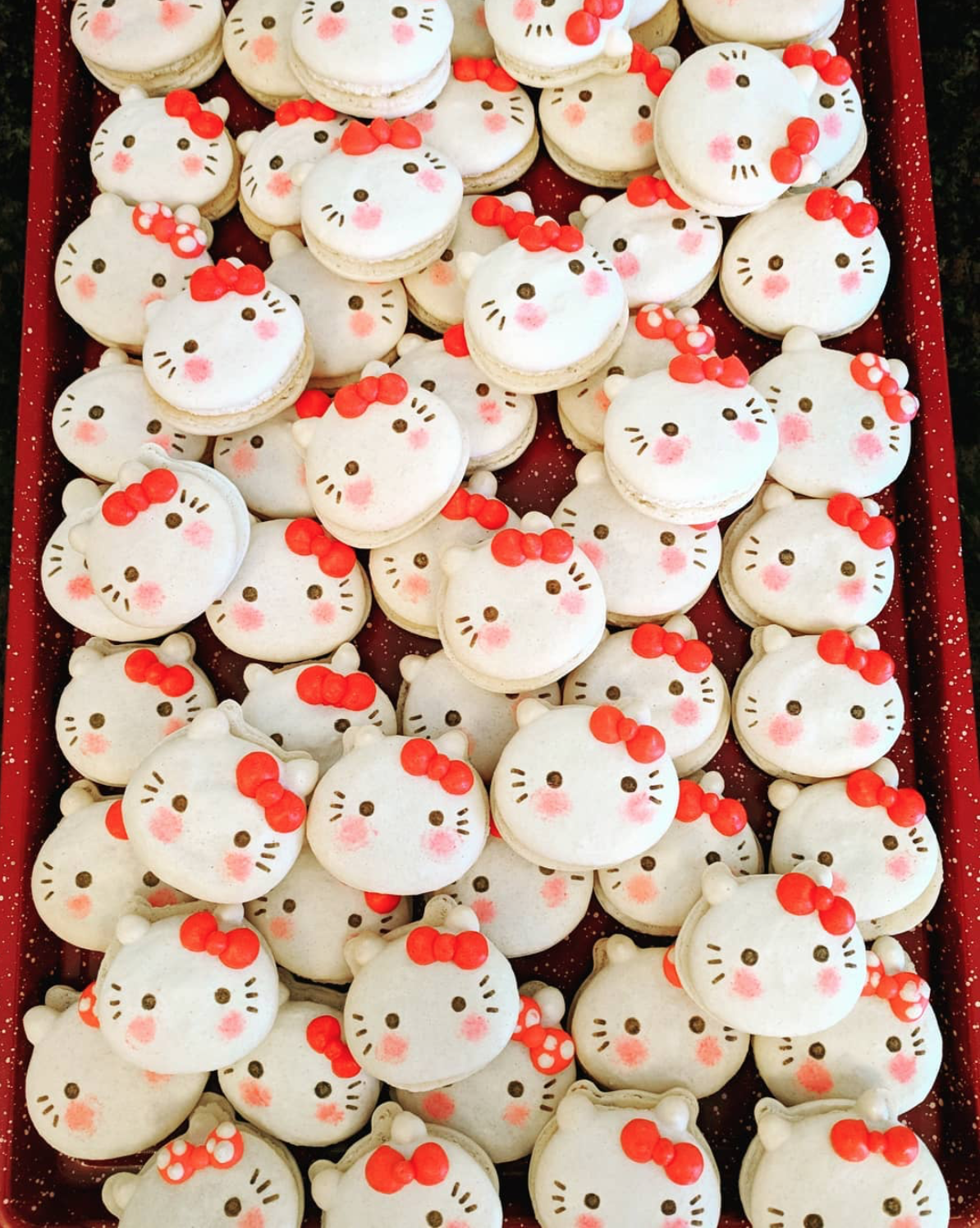24+ Examples of Hello Kitty Macarons (+ How to Make Your Own!)