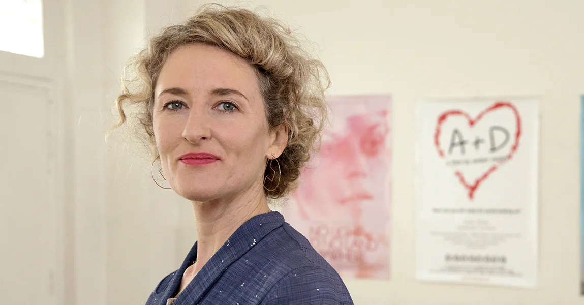 About Amber Sealey — AMBER SEALEY