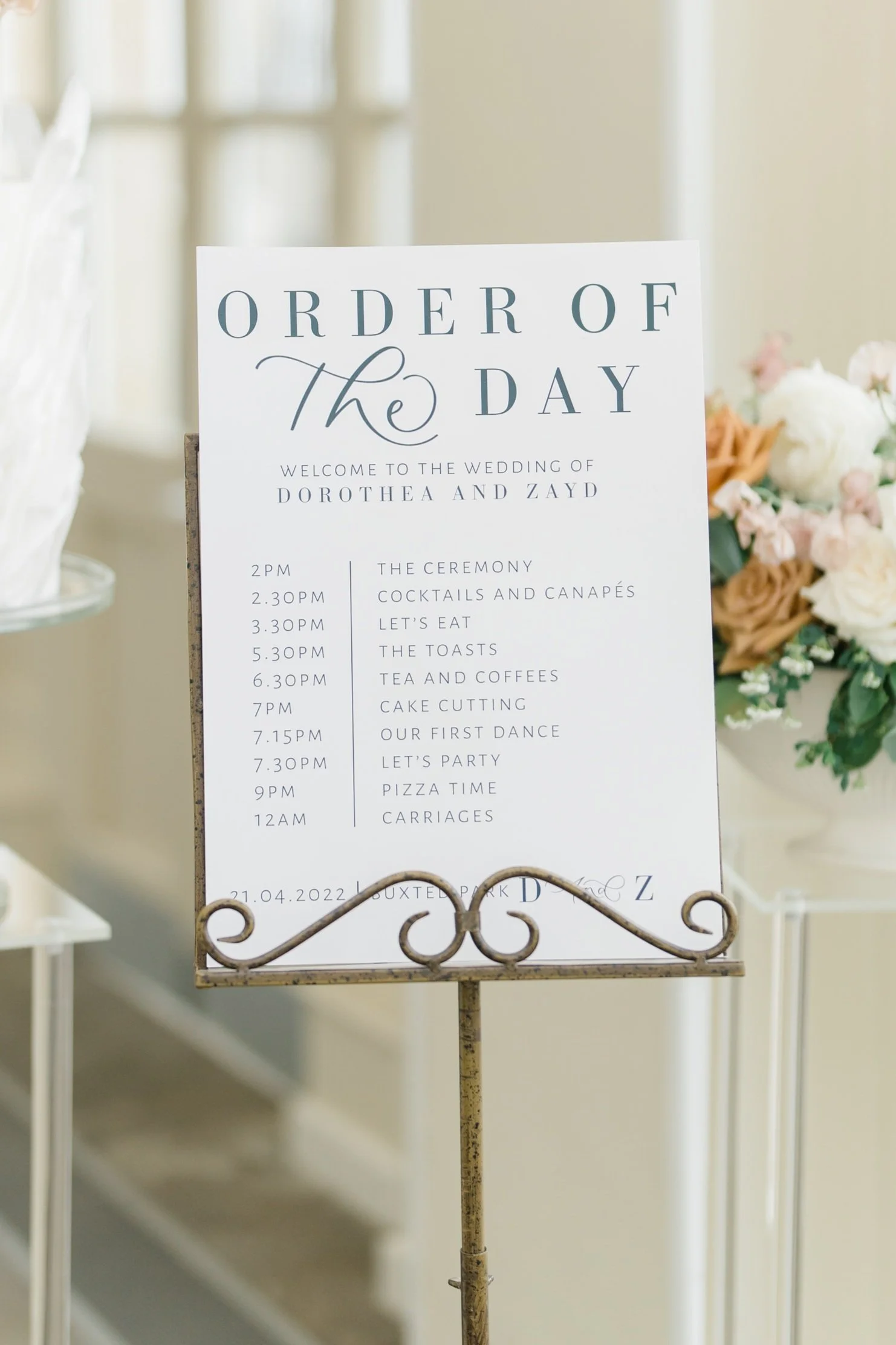 Order+of+the+day+sign+-+Monochrome+wedding+signage+-+minimalist+wedding+sign+with+calligraphy+-+Buxted+Park+wedding+-+wedding+signage+by+The+Amyverse.jpg