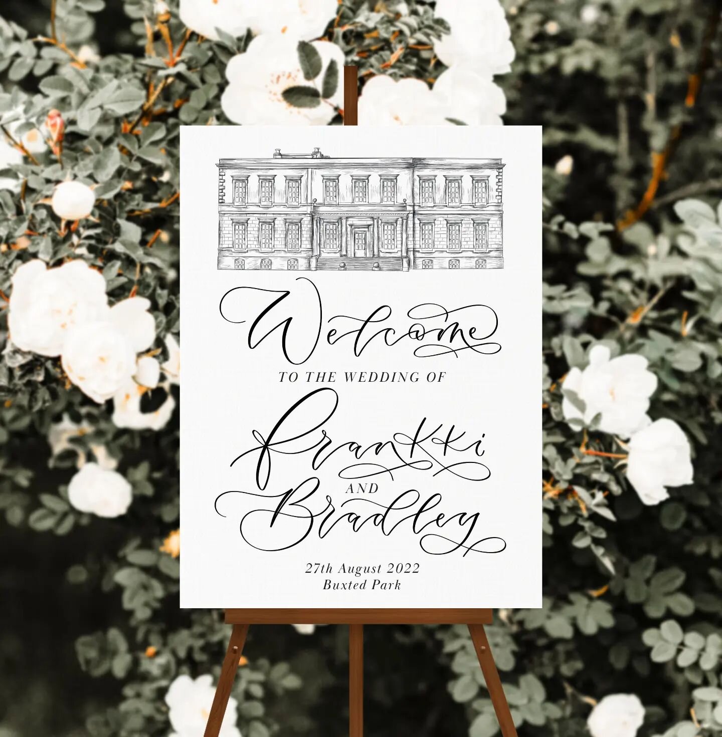 Happy wedding day to Frankki and Bradley 🖤

They went for a classic look for their stationery with a focus on calligraphy details and showing of the illustration I created of the beautiful Buxted Park. Sometimes you just can't beat a monochrome desi