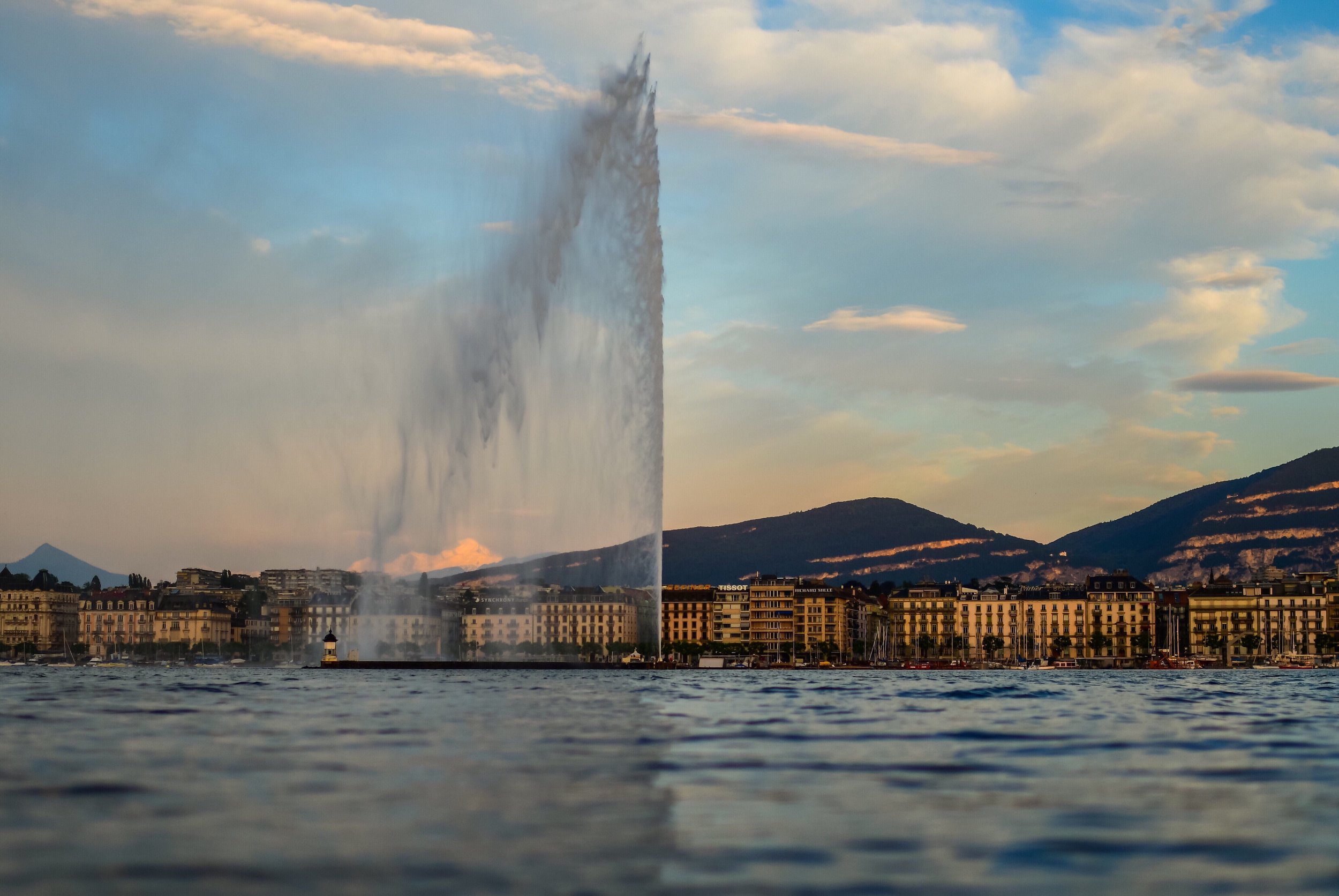 city-4303033.jpg