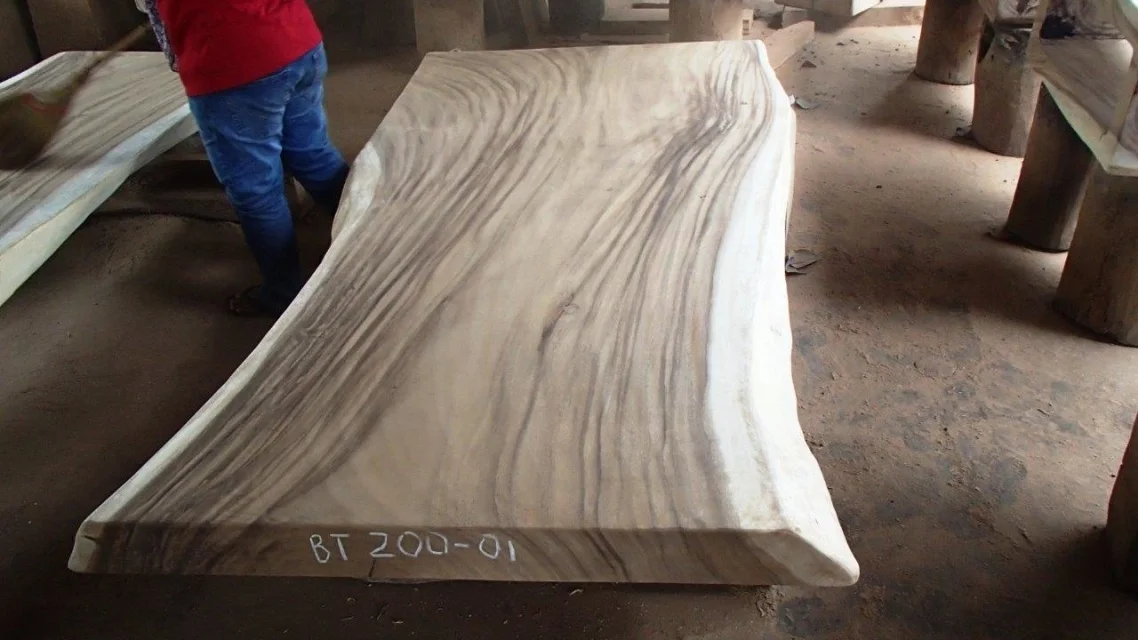BOOMSTAMTAFEL SUAR 200 CM
