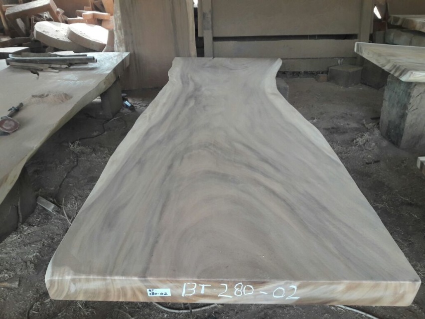 BIG TABLE 280 CM. 280-02