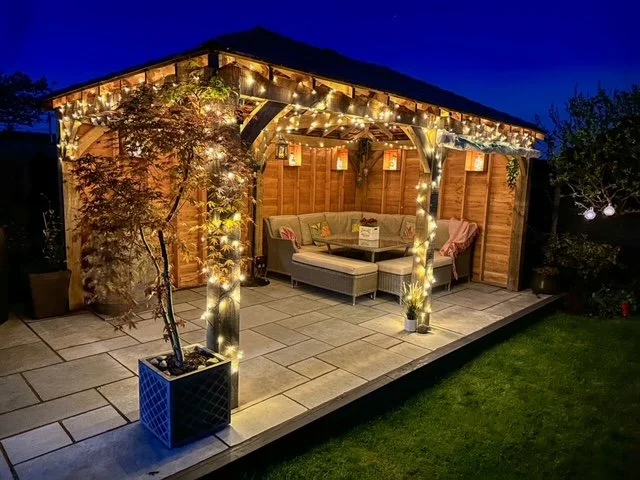 Oak Pergola vs. Oak Gazebo: Understanding the Differences and Choosing the Perfect Fit for Your Garden