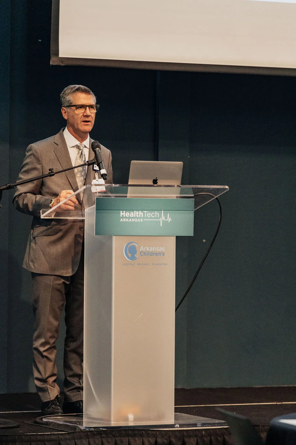 health-tech-arkansas-2019-Jeff-Stinson-8877.jpg