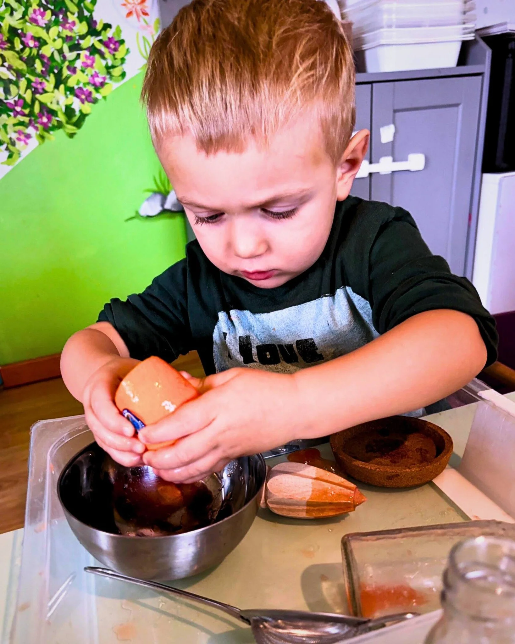 Weekend vibes 🫶

Nothing huge happened this weekend. No big plans, no big stories. I even have very random photos to prove it.

Saturday was supposed to be rainy (again), so we went for an interactive kids&rsquo; museum. One of those places where ki