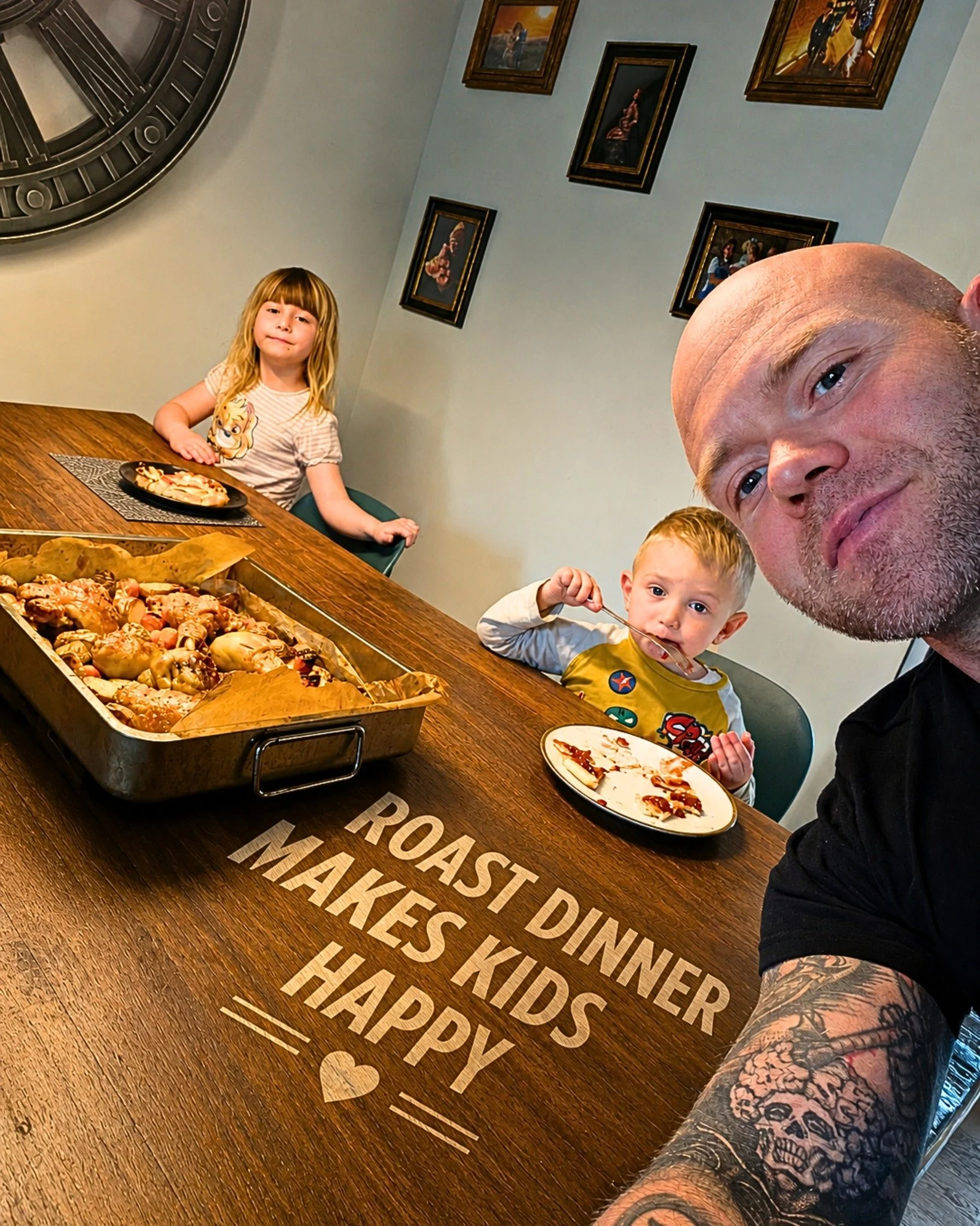 As part of our family tradition, Monday nights are all about our weekly roast dinner 🍗🥔🥕

Potatoes, carrots, sweet potatoes, chicken drumsticks&hellip; and the whole family involved. Monday is the perfect day for us because we take the kids grocer