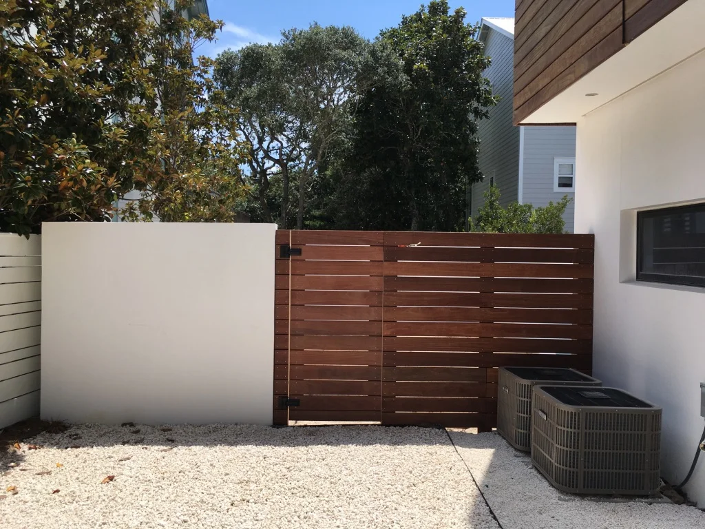 Cumaru Entry Gates