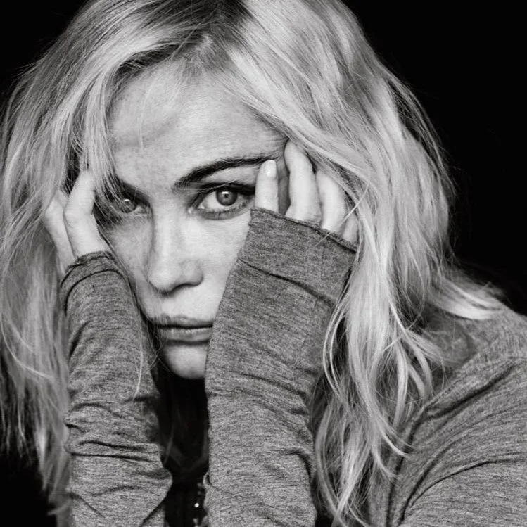 emmanuelle-béart-sylvie-castioni.jpg