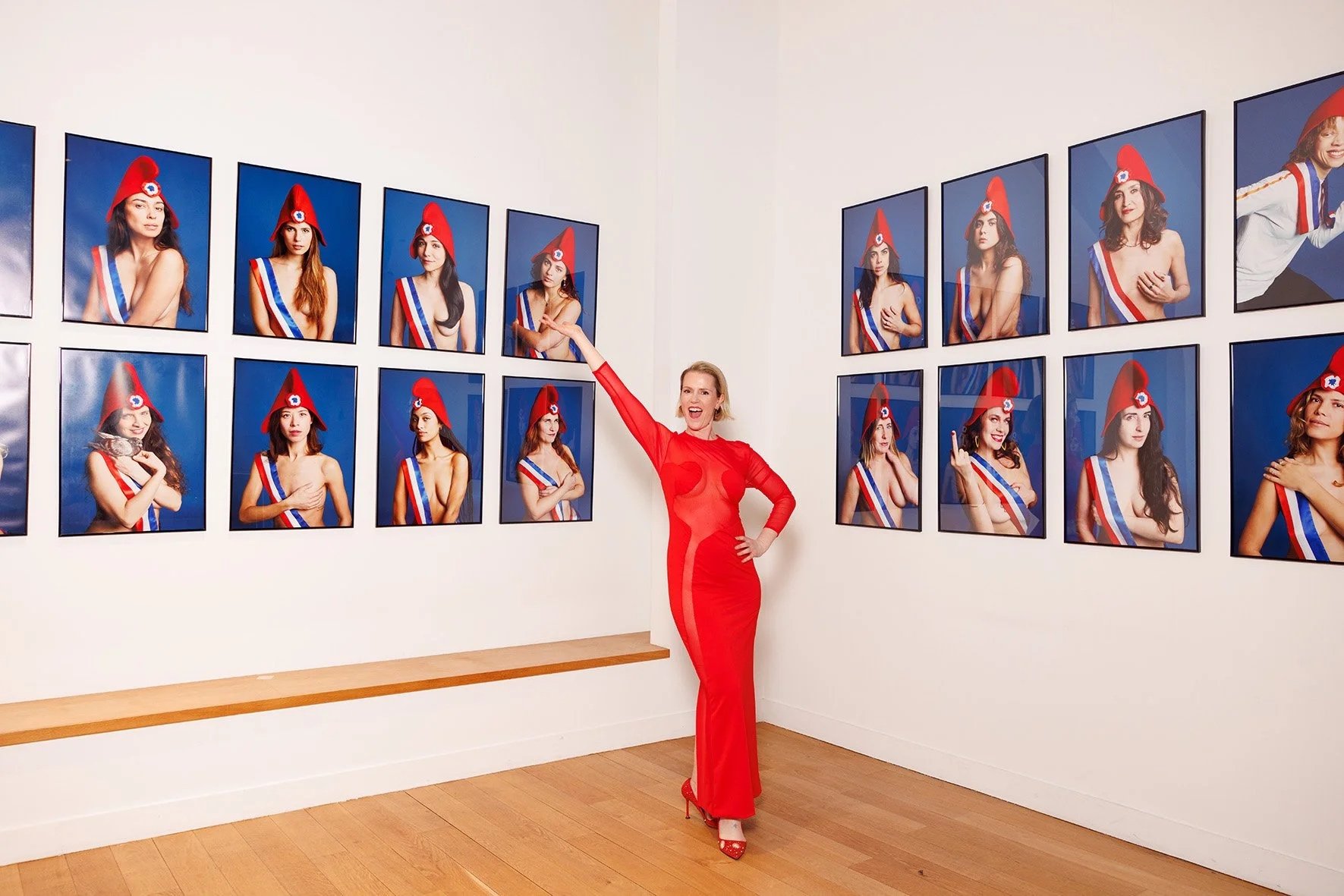 Sylvie Castioni à l'avant première à Versailles de l'exposition Marianne(s) en avril 2025