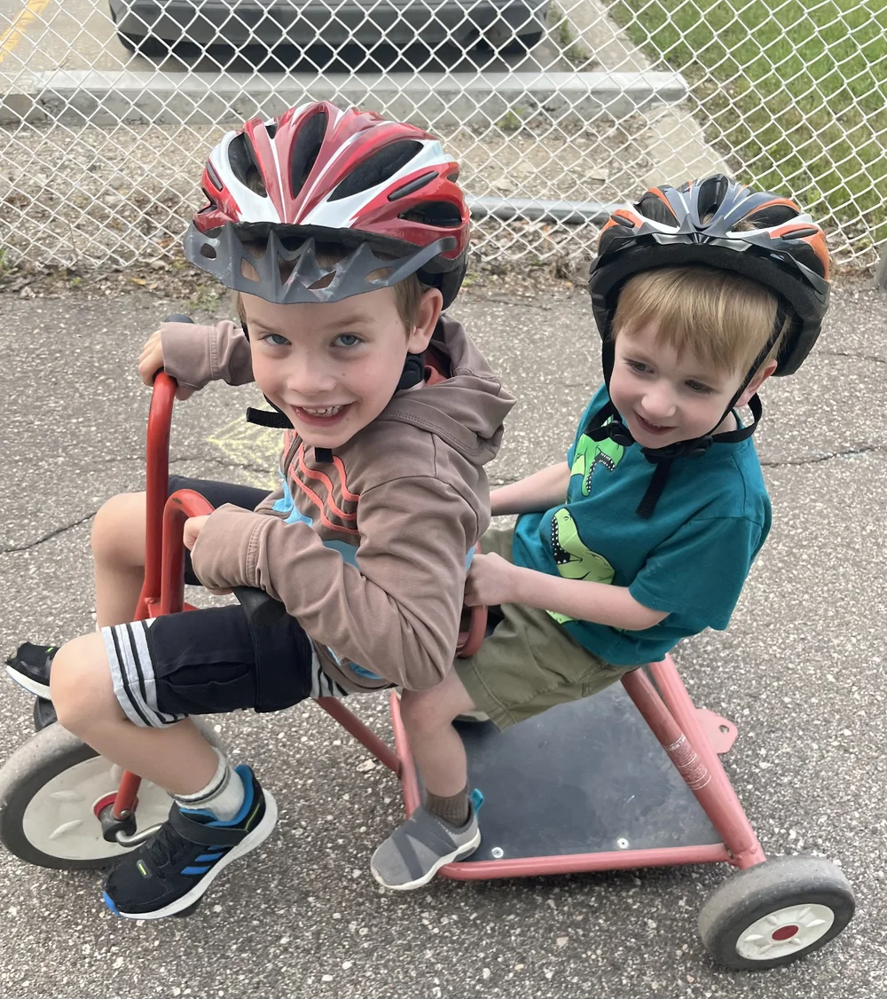 GALLERY — Winnipeg Montessori School