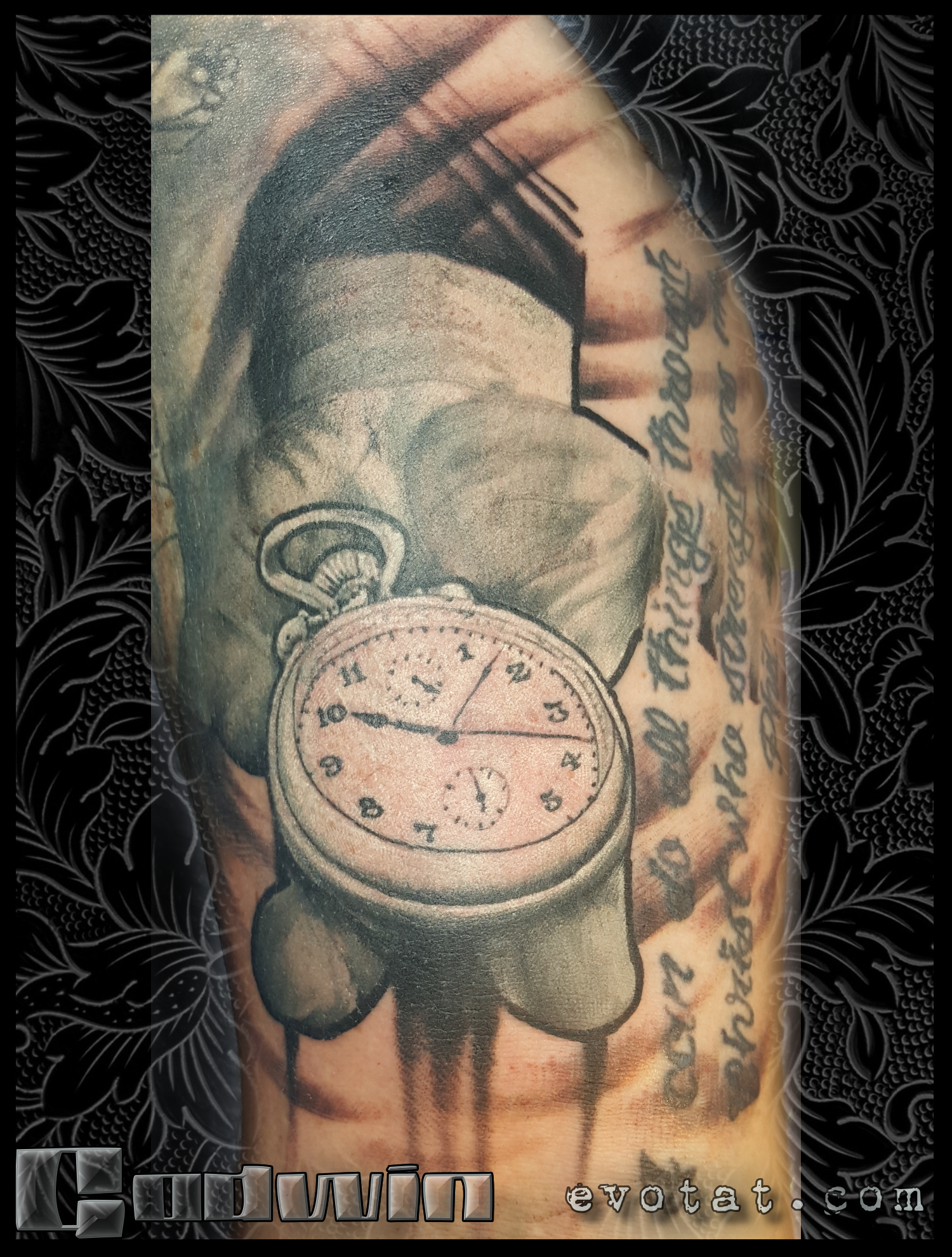 Hand n Pocketwatch.png