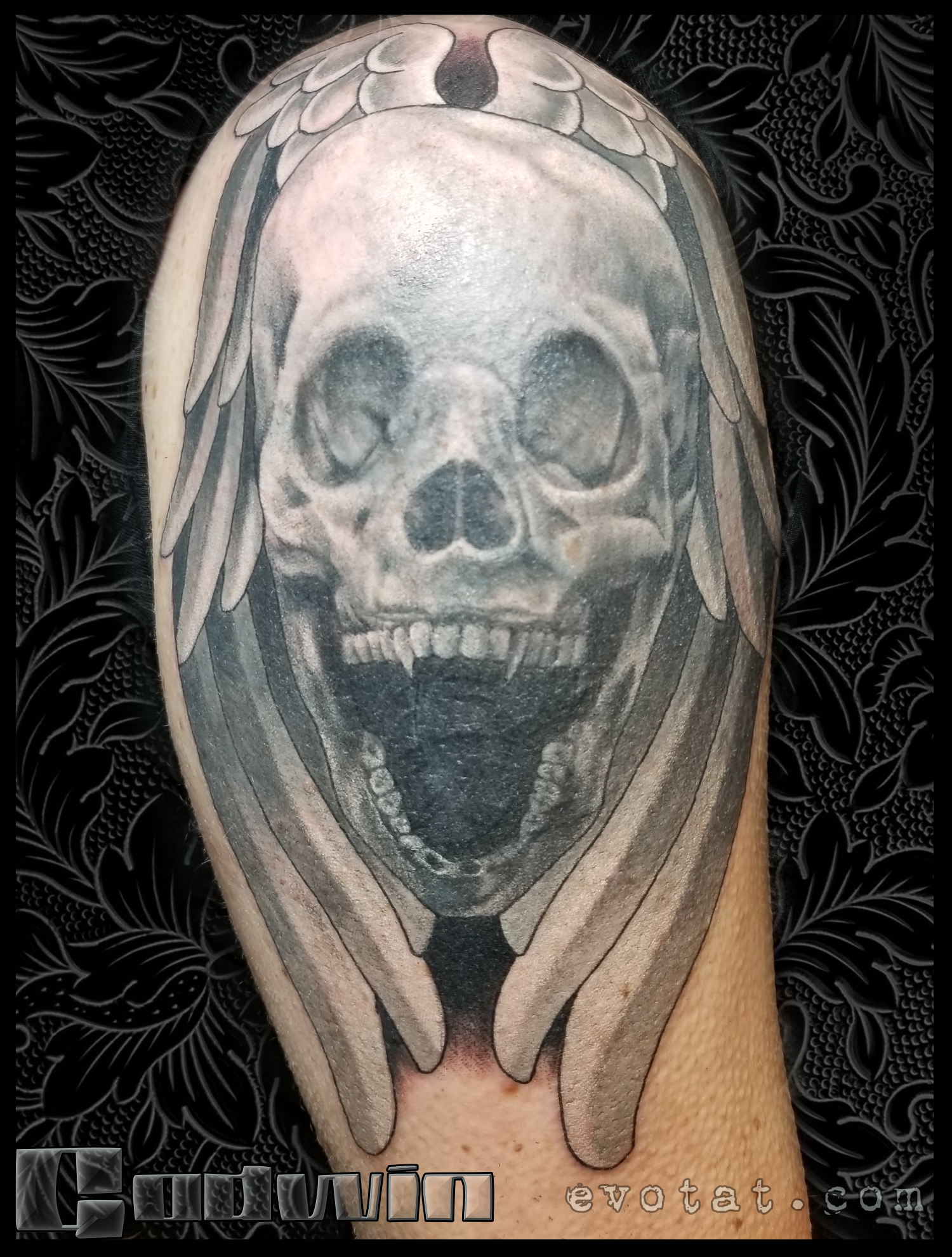 Vamp Skull with Wings.png