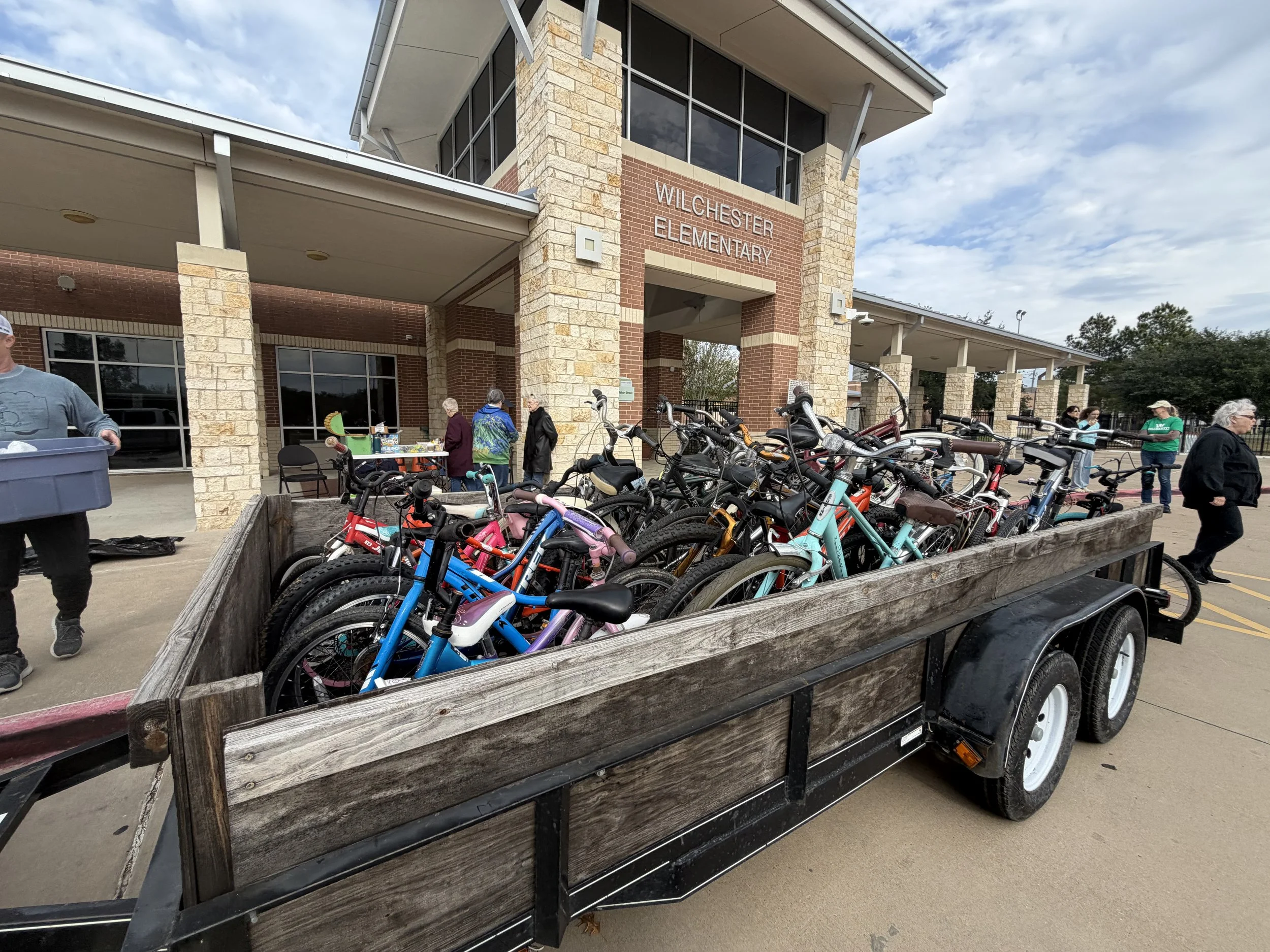 Chain Reaction Ministries at Wilchester Elementary School for old bike donations.