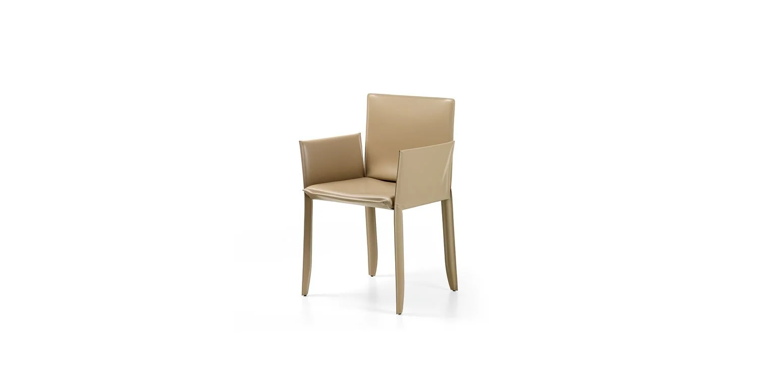 DIVINEDESIGNCENTER_PIUMA_CHAIR_5.jpg