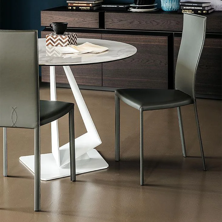 NINA CHAIR