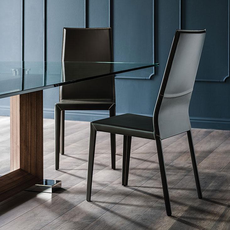 MARGOT CHAIR