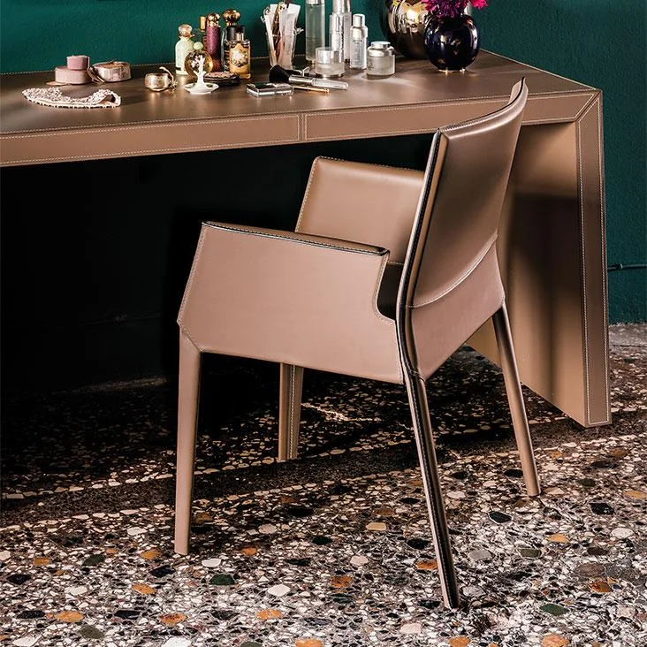 DIVINEDESIGNCENTER_MARGO_CHAIR_4.jpg