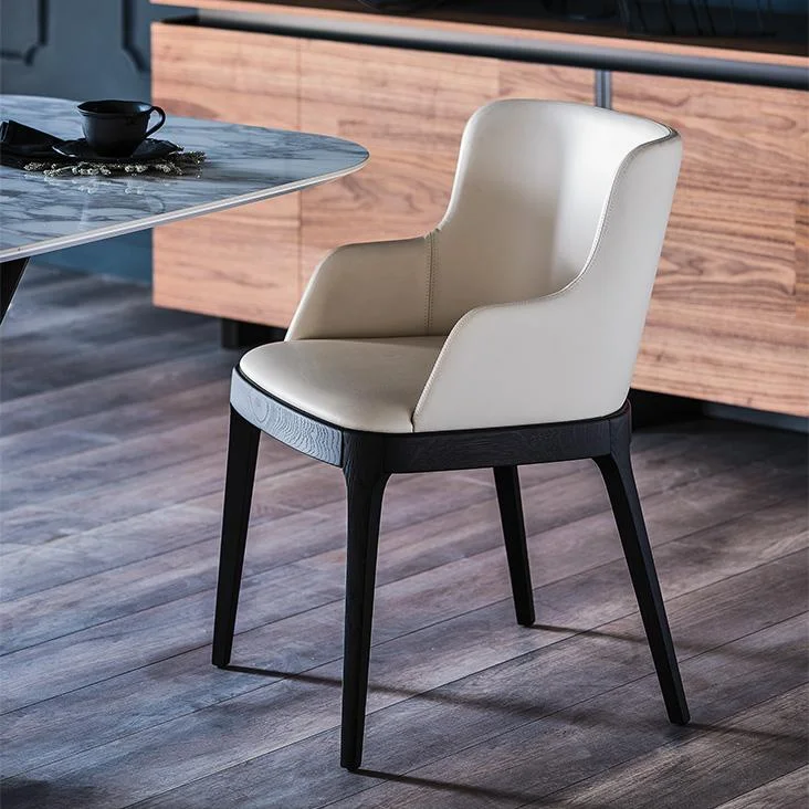 MAGDA CHAIR