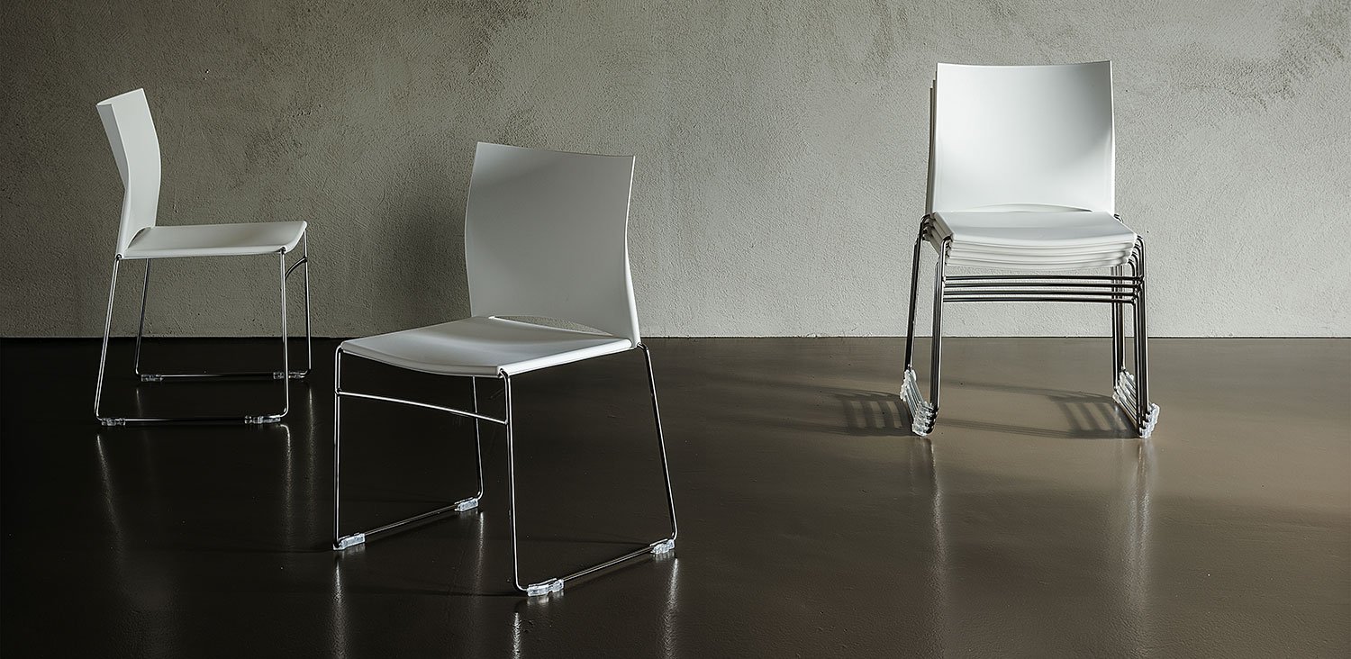 DIVINEDESIGNCENTER_EASYU_CHAIR_3.jpg