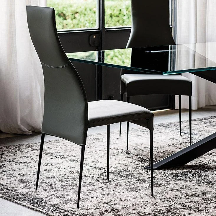 DIVINEDESIGNCENTER_CAROL_CHAIR_1.jpg