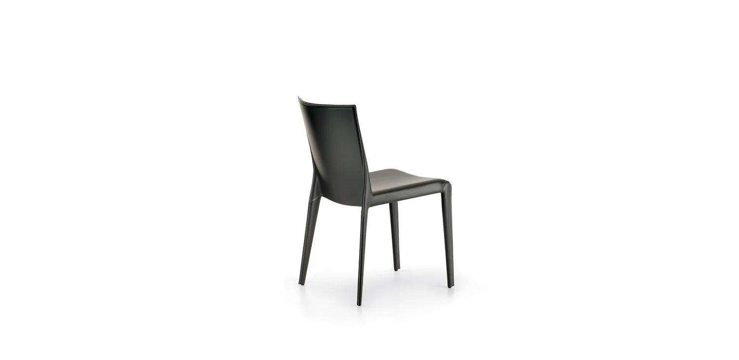 DIVINEDESIGNCENTER_BEVERLEY_CHAIR_3.jpg