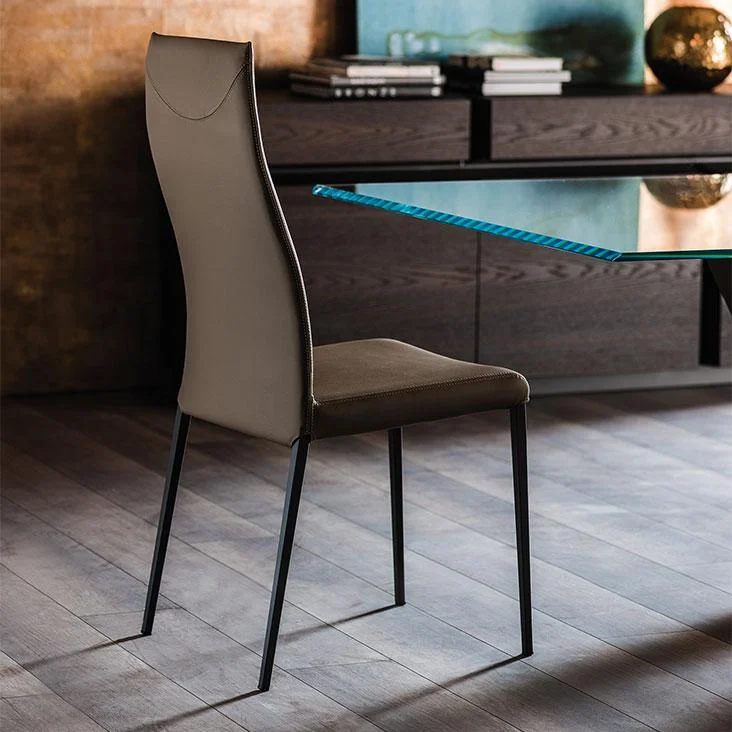 DIVINEDESIGNCENTER_ANNA_CHAIR_3.jpg
