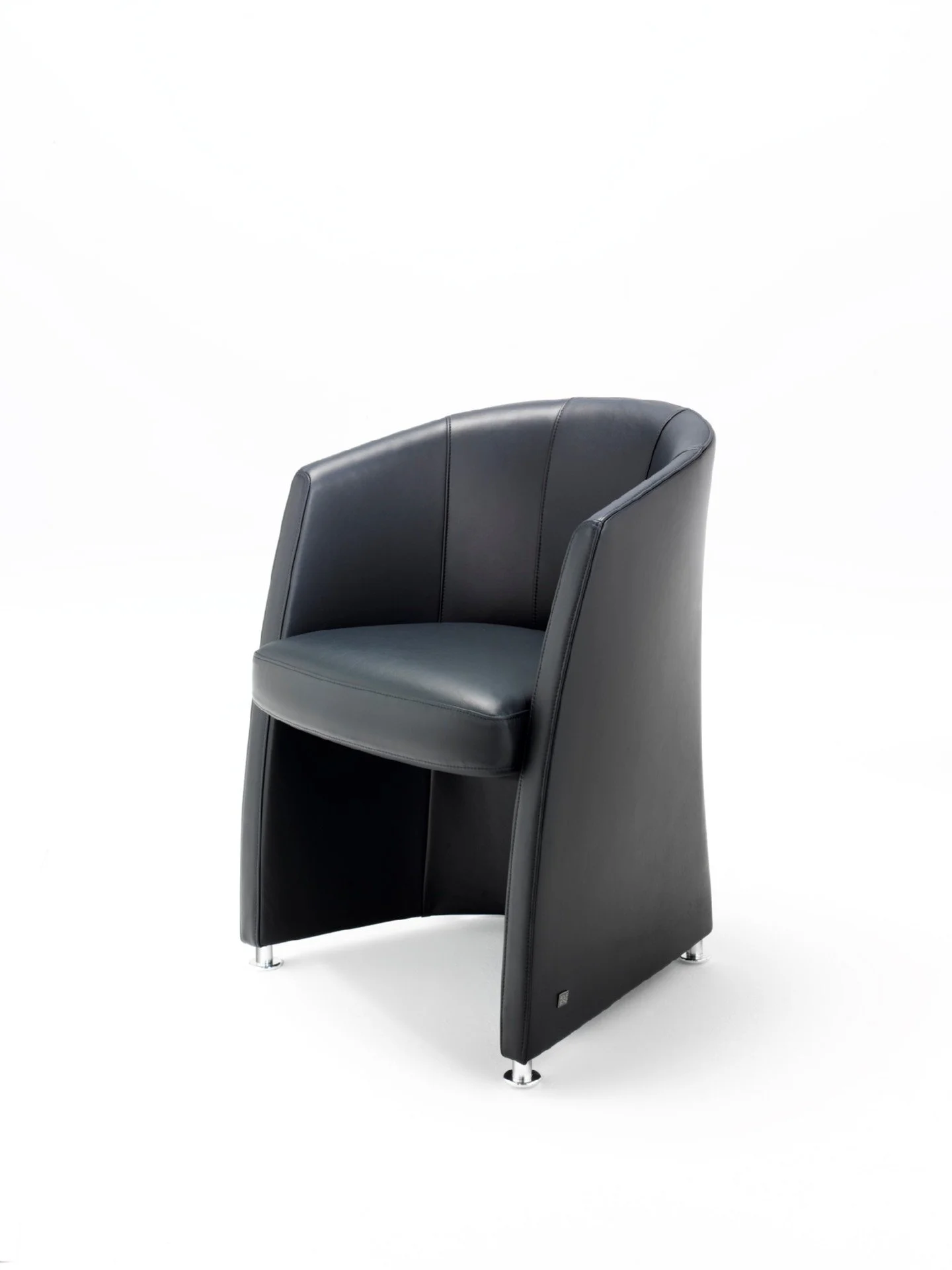 1_DIVINEDESIGNCENTER_7300_CHAIR_2.jpg