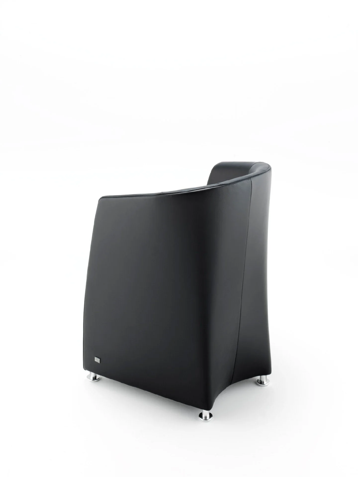 DIVINEDESIGNCENTER_7300_CHAIR_1.jpg