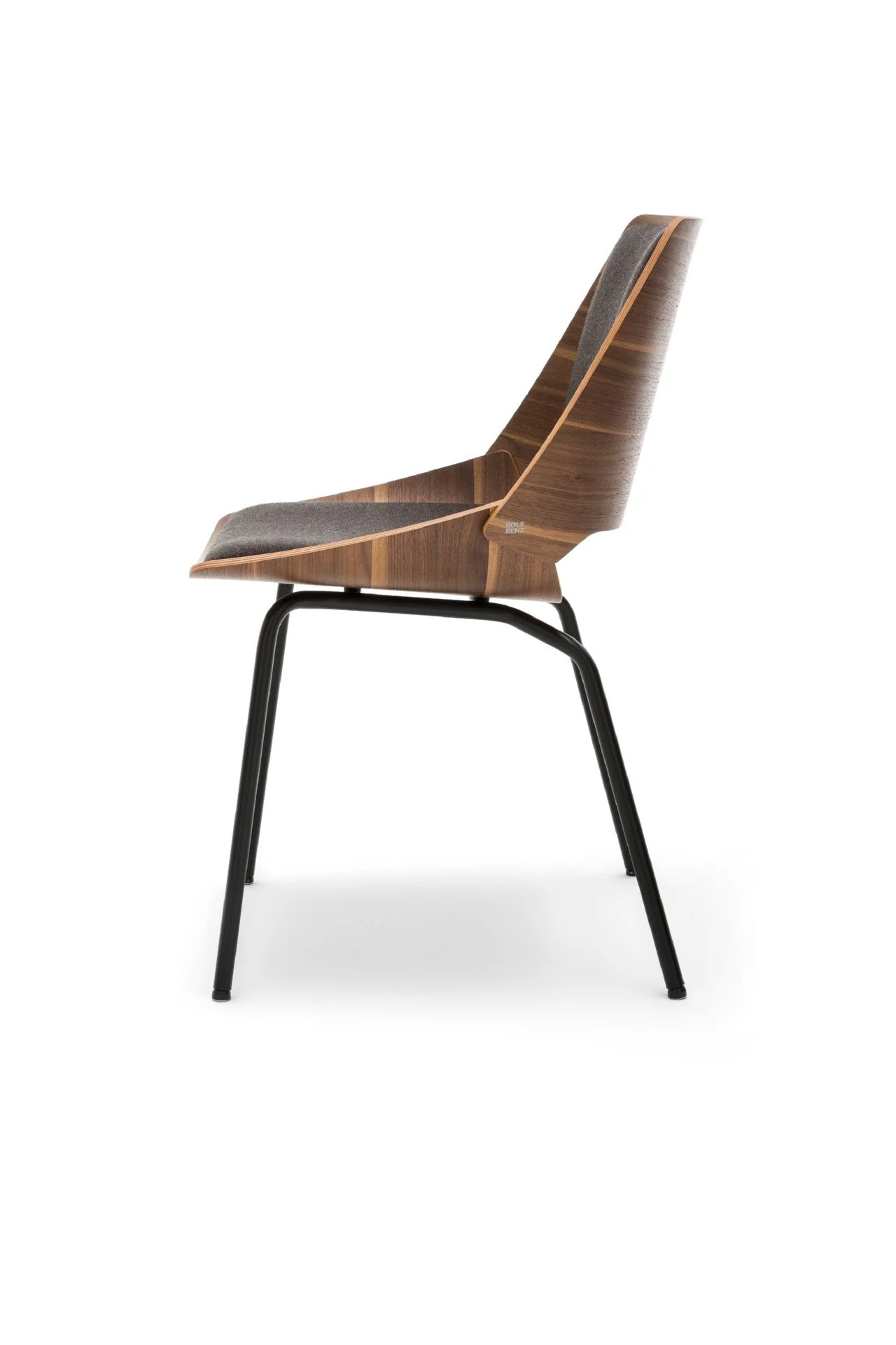 DIVINEDESIGNCENTER_650_CHAIR_4.jpg