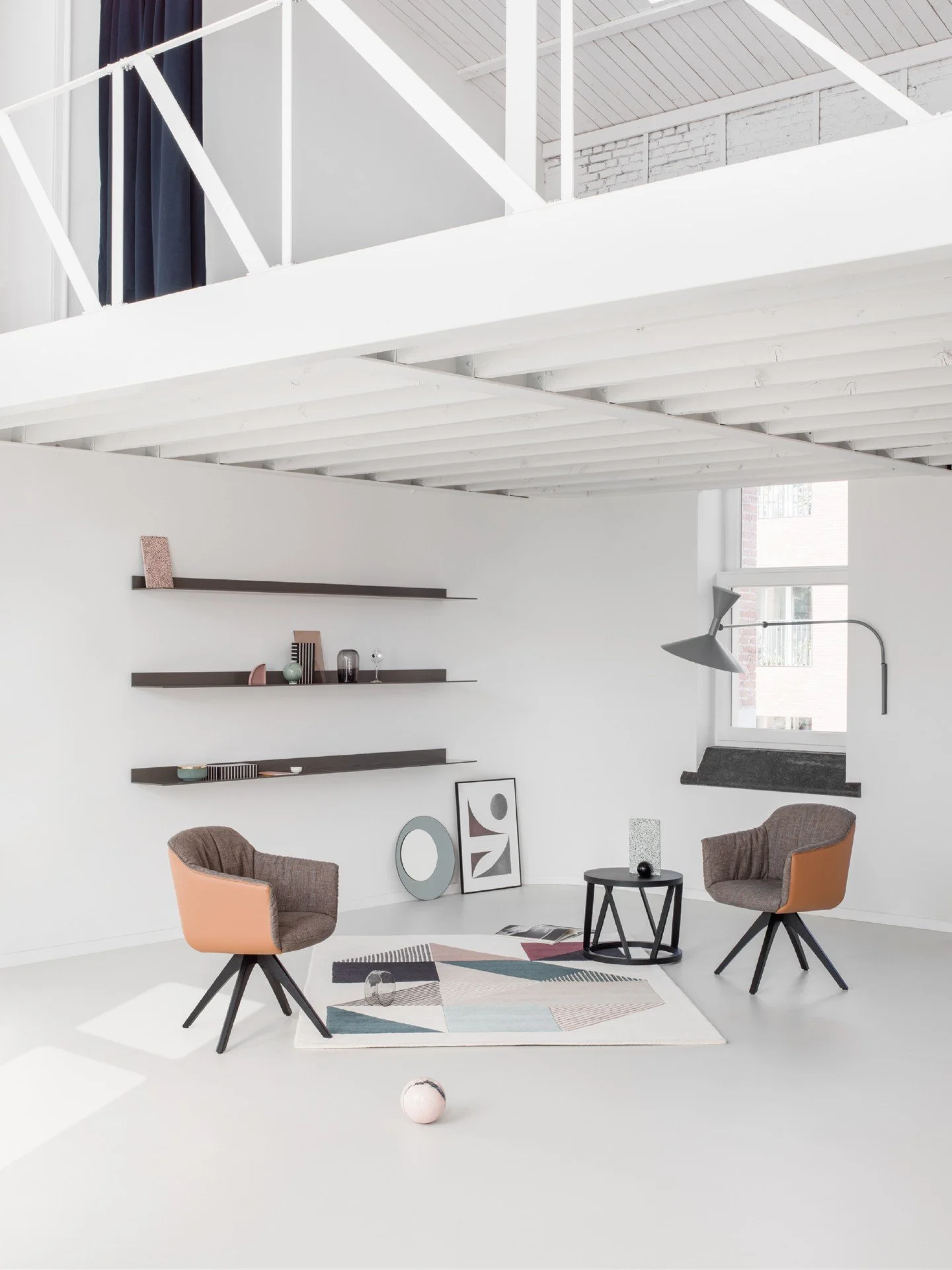 641 CHAIR