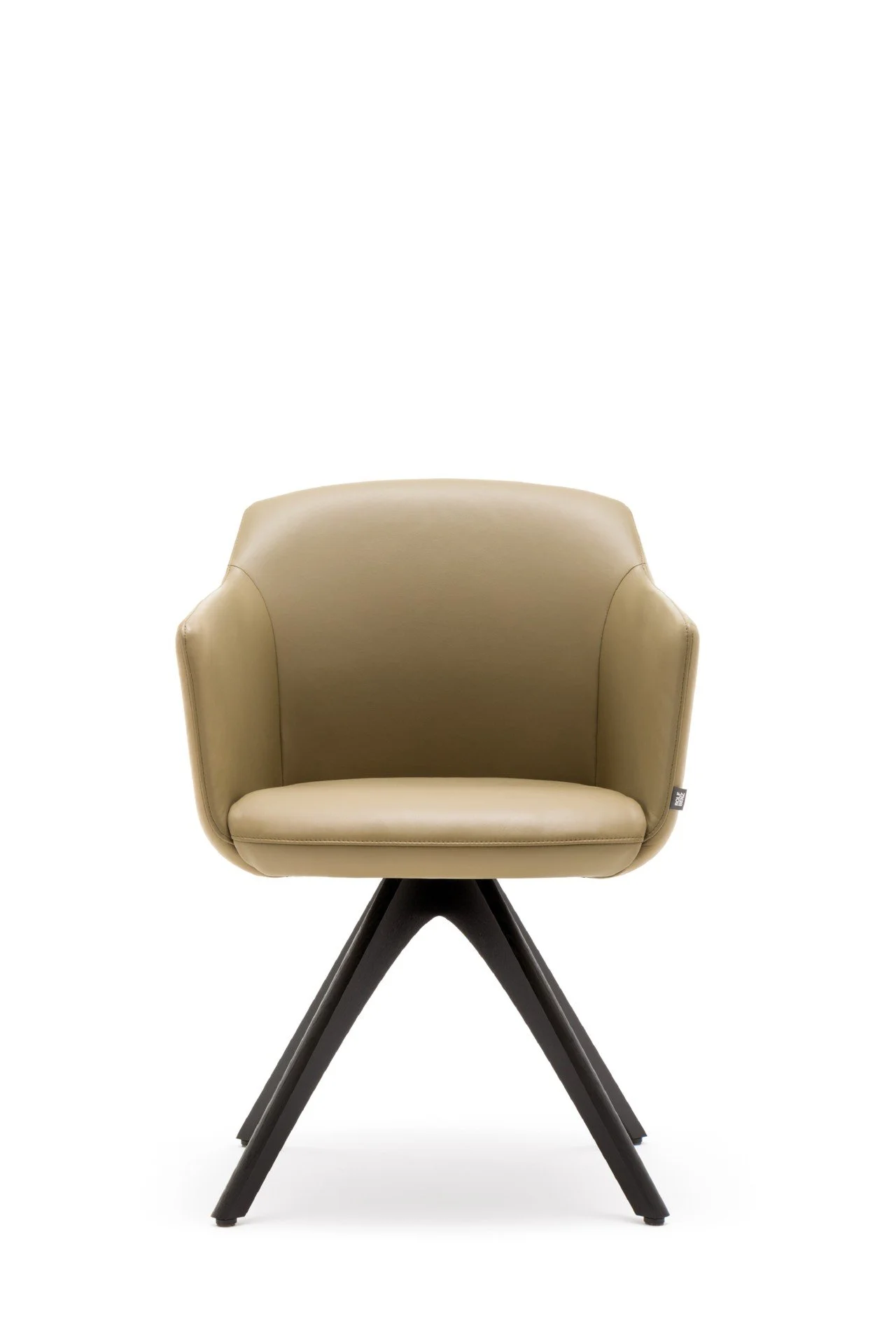 DIVINEDESIGNCENTER_640_CHAIR_5.jpg
