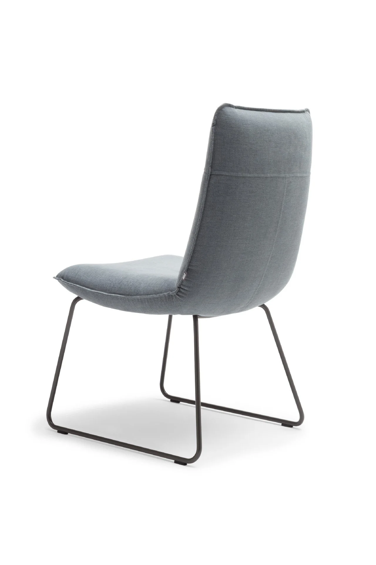 DIVINEDESIGNCENTER_606_ARMCHAIR_8.jpg