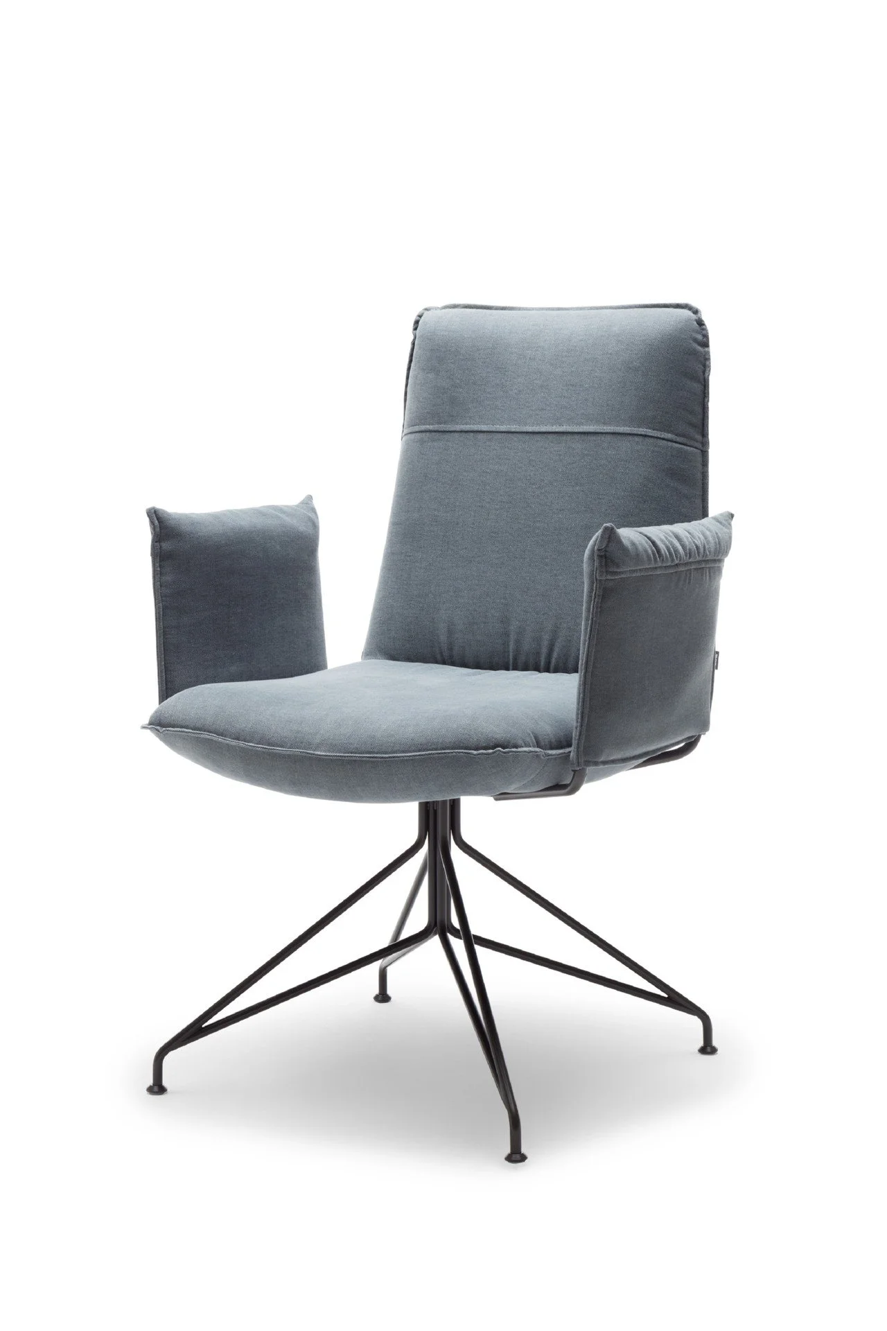 DIVINEDESIGNCENTER_606_ARMCHAIR_4.jpg