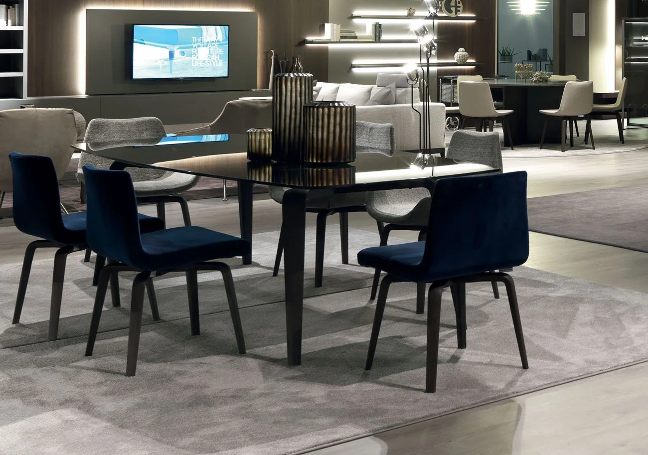 DIVINEDESIGNCENTER_HELLA_CHAIR_4.jpg