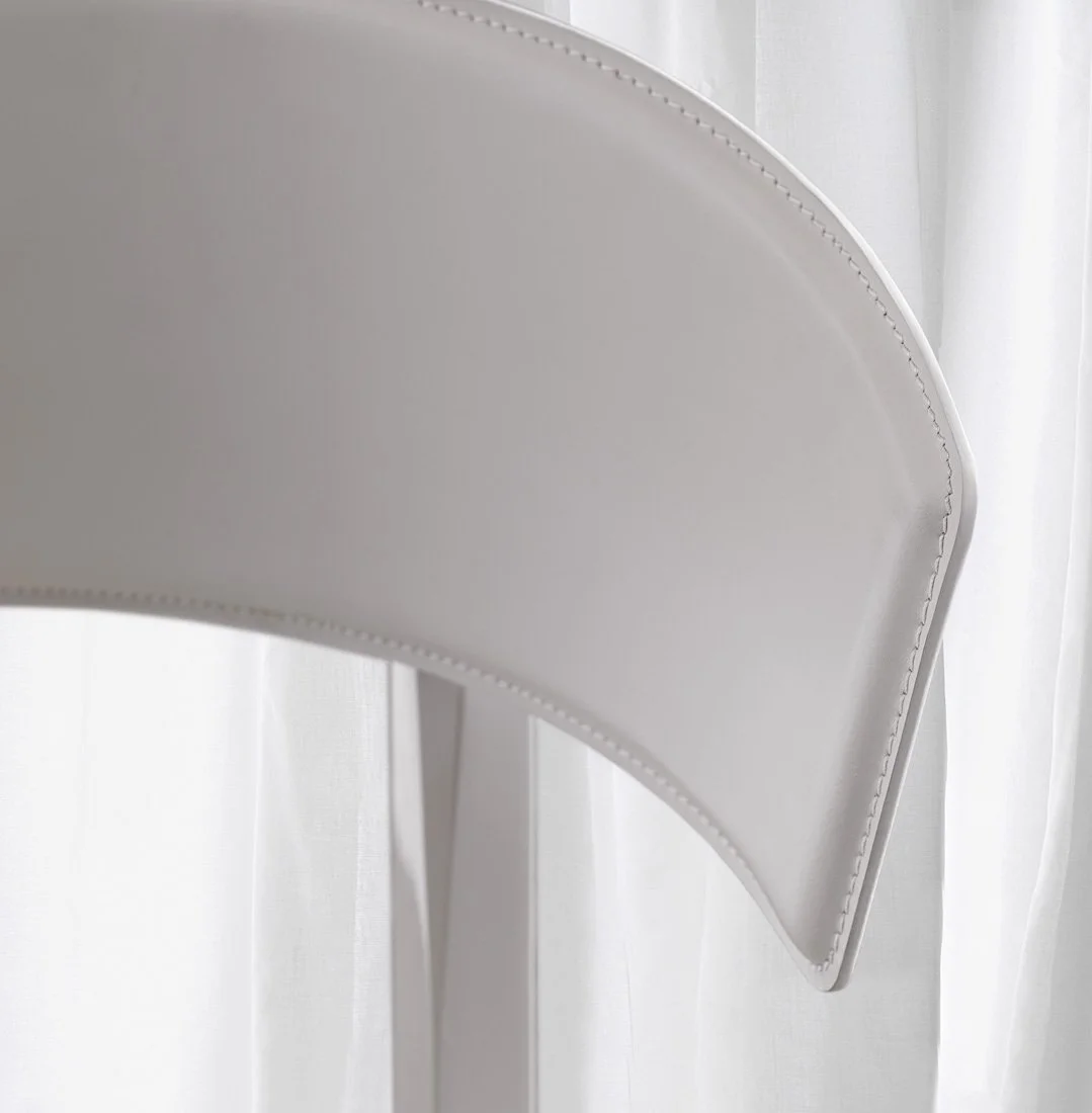 DIVINEDESIGNCENTER_ALINA_CHAIR_3.jpg