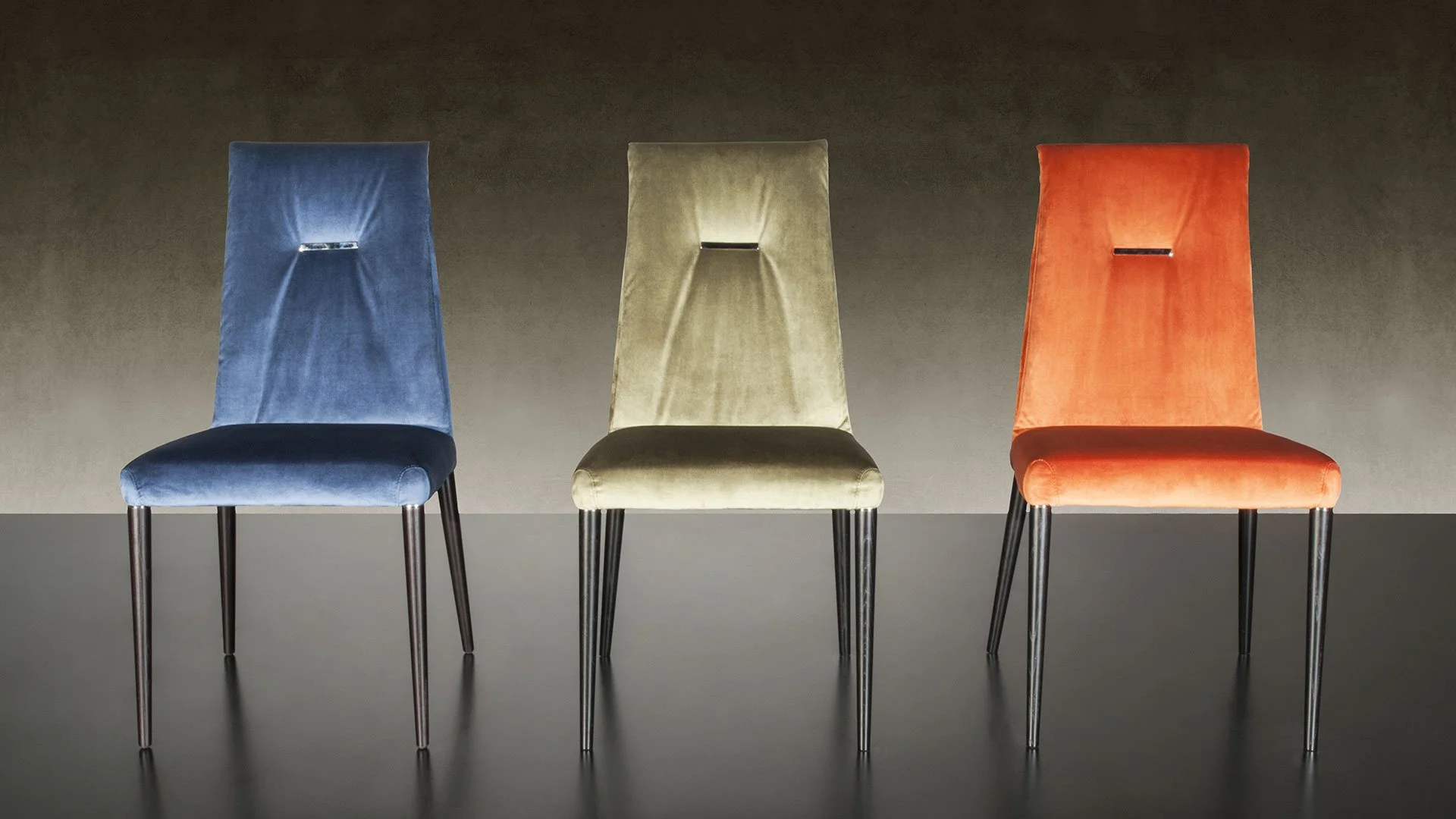 SOFT SEDIA CHAIR
