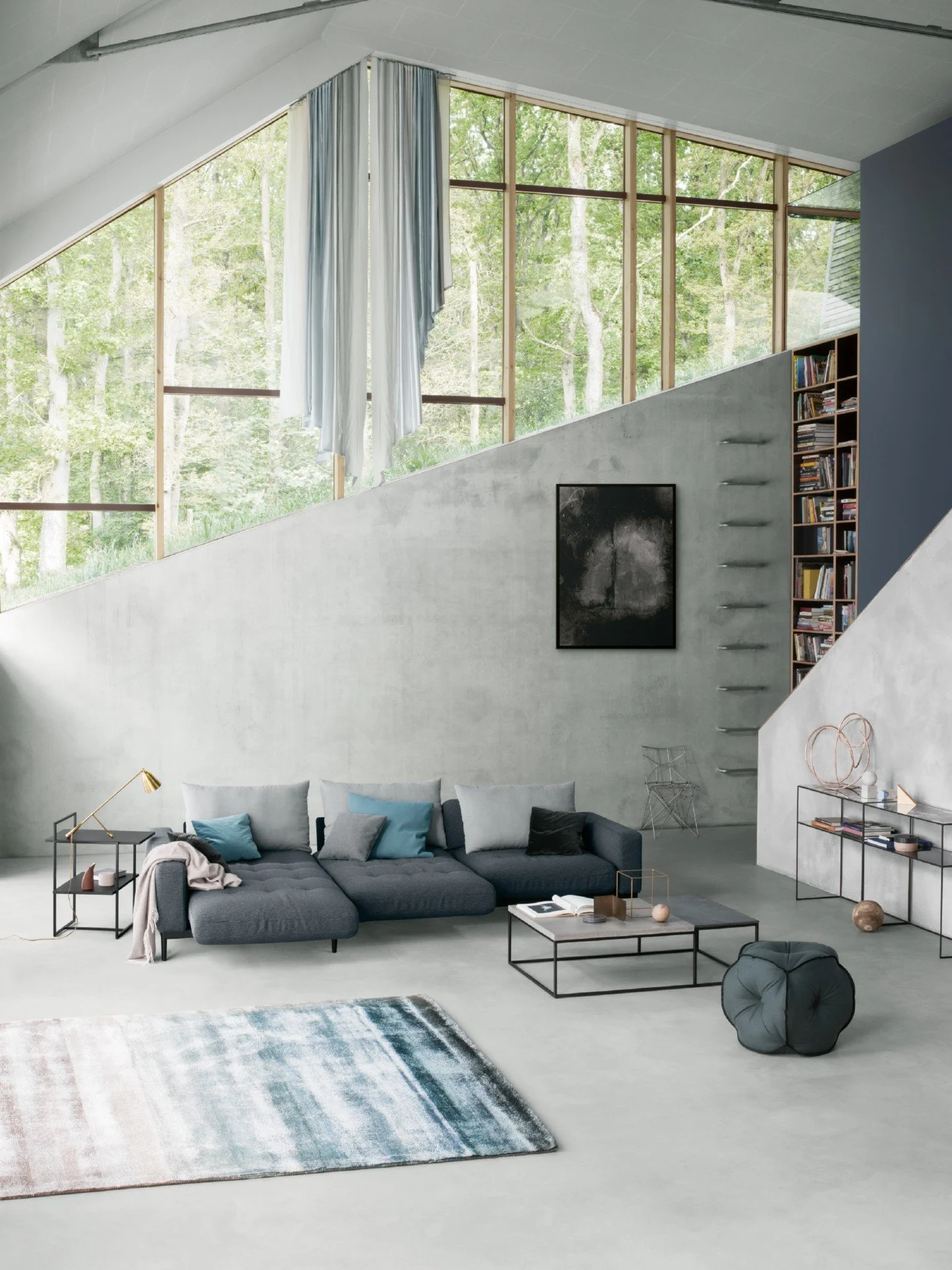 DIVINEDESIGNCENTER_TIRA_SOFA_8.jpg